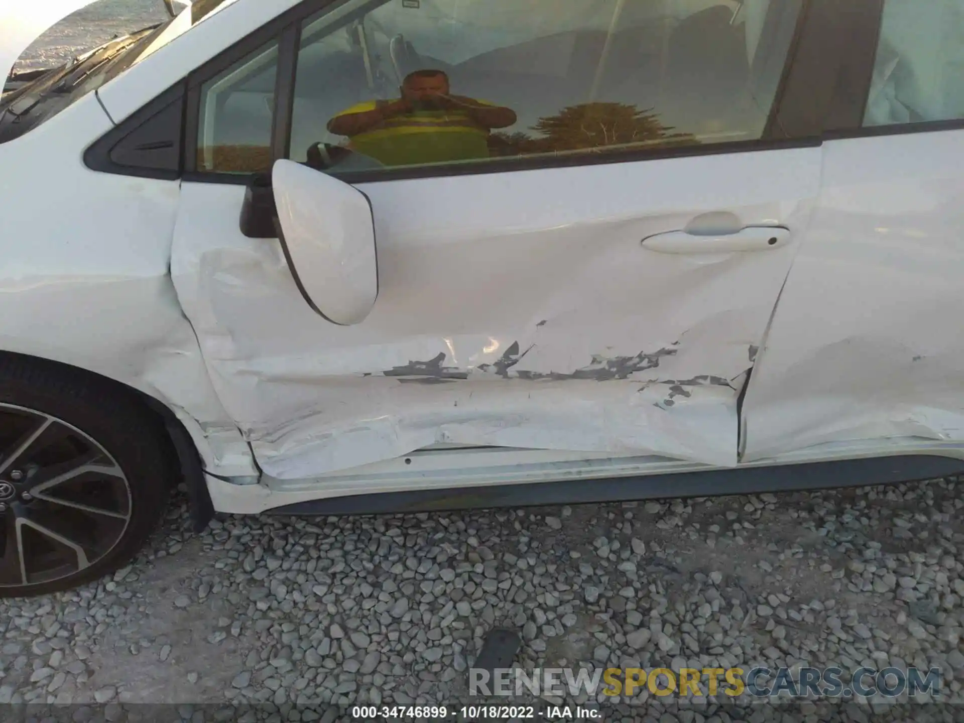 6 Photograph of a damaged car JTDS4RCE5LJ031266 TOYOTA COROLLA 2020