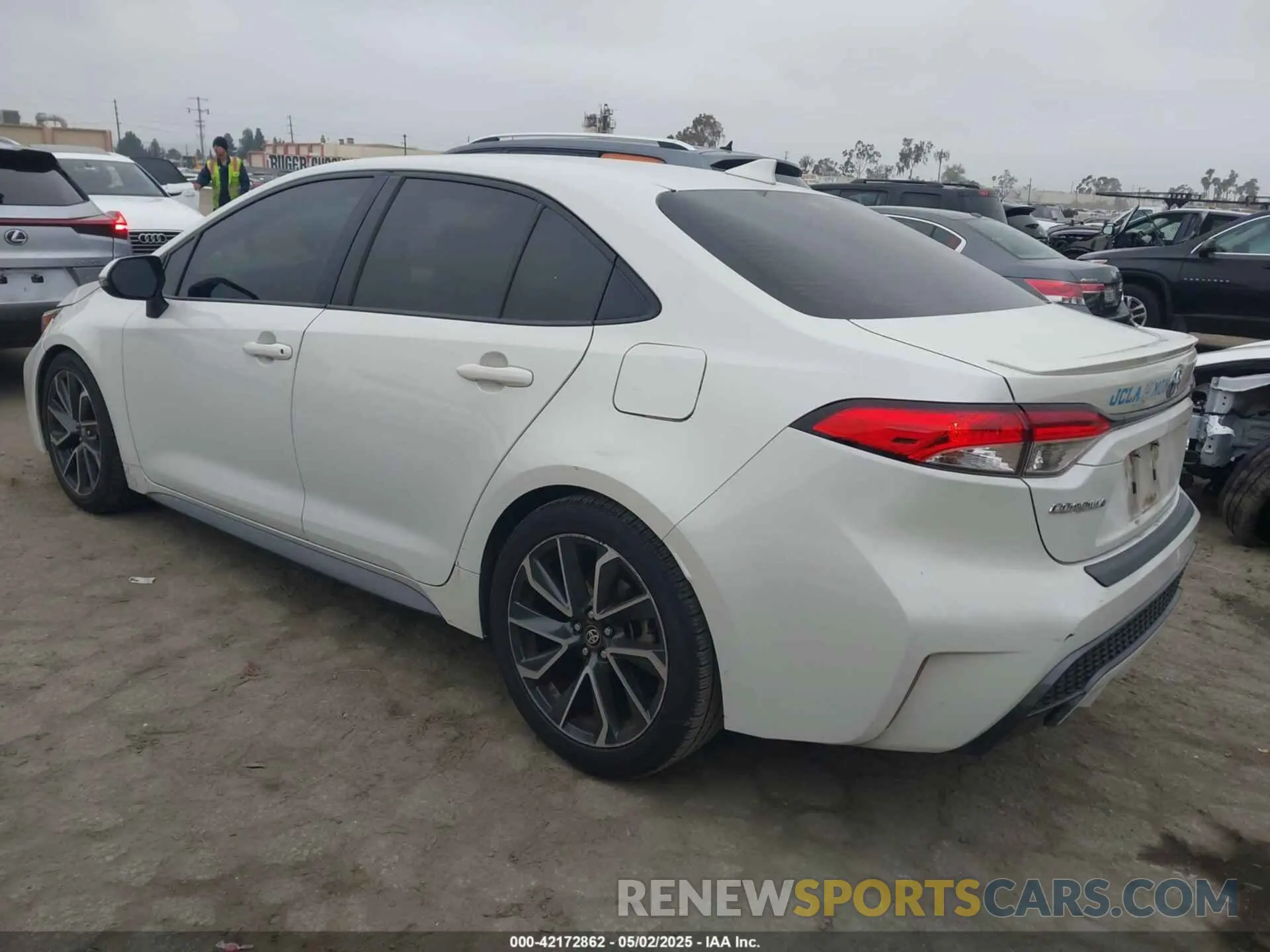 3 Photograph of a damaged car JTDS4RCE5LJ038539 TOYOTA COROLLA 2020