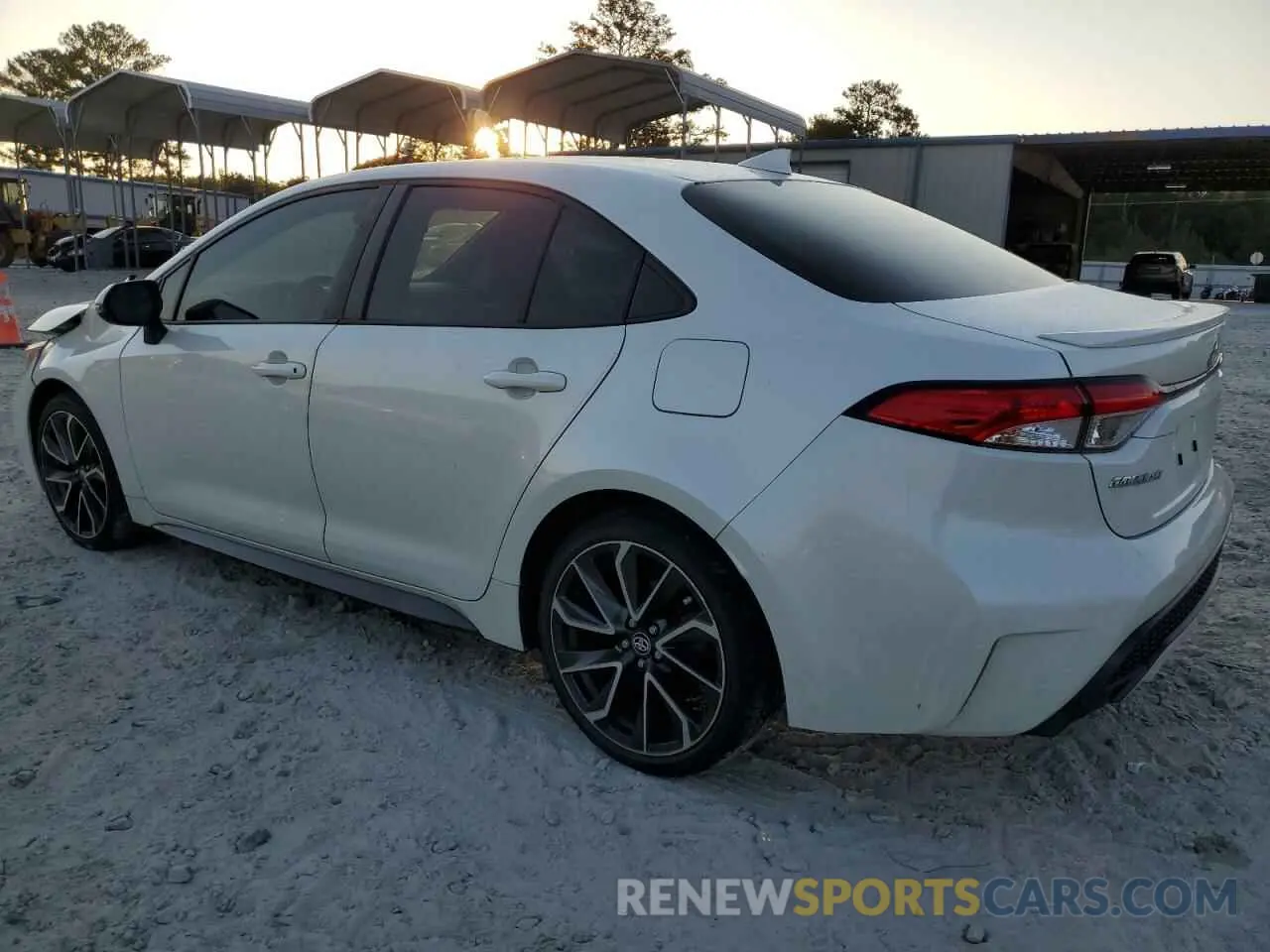 2 Photograph of a damaged car JTDS4RCE5LJ051355 TOYOTA COROLLA 2020