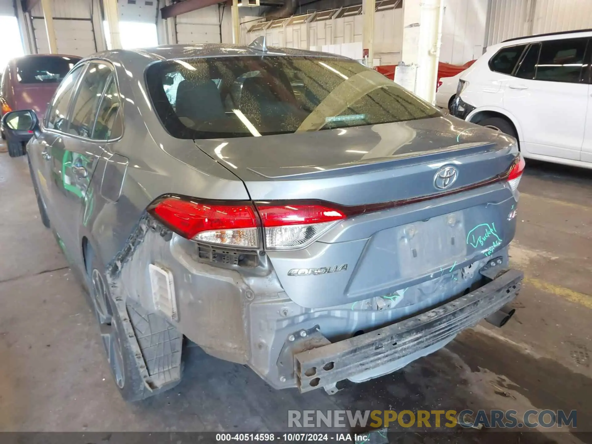 22 Photograph of a damaged car JTDS4RCE6LJ003282 TOYOTA COROLLA 2020