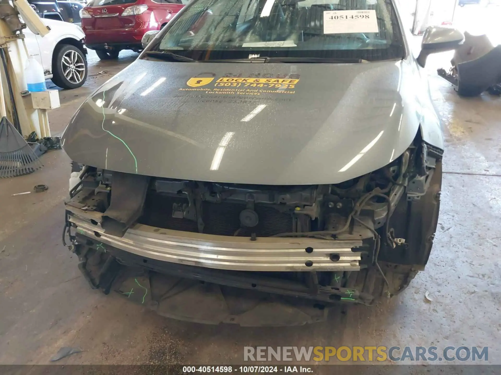 6 Photograph of a damaged car JTDS4RCE6LJ003282 TOYOTA COROLLA 2020