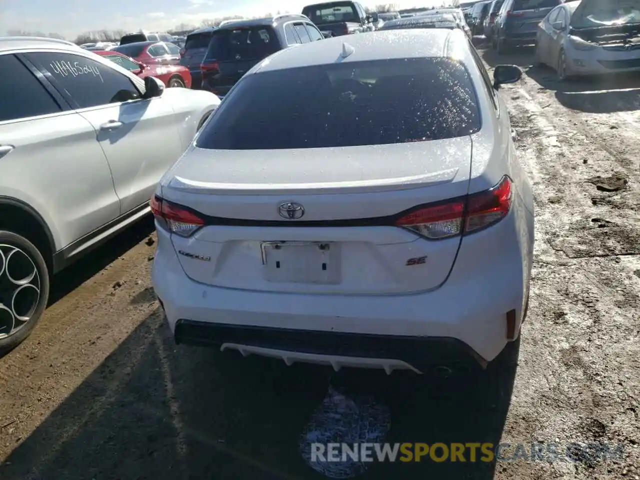 6 Photograph of a damaged car JTDS4RCE6LJ013567 TOYOTA COROLLA 2020