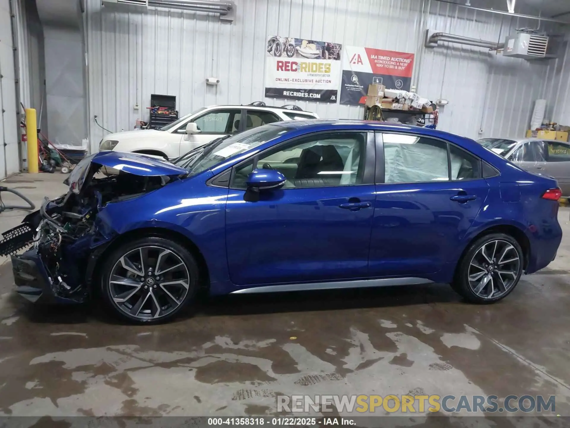 14 Photograph of a damaged car JTDS4RCE6LJ041871 TOYOTA COROLLA 2020