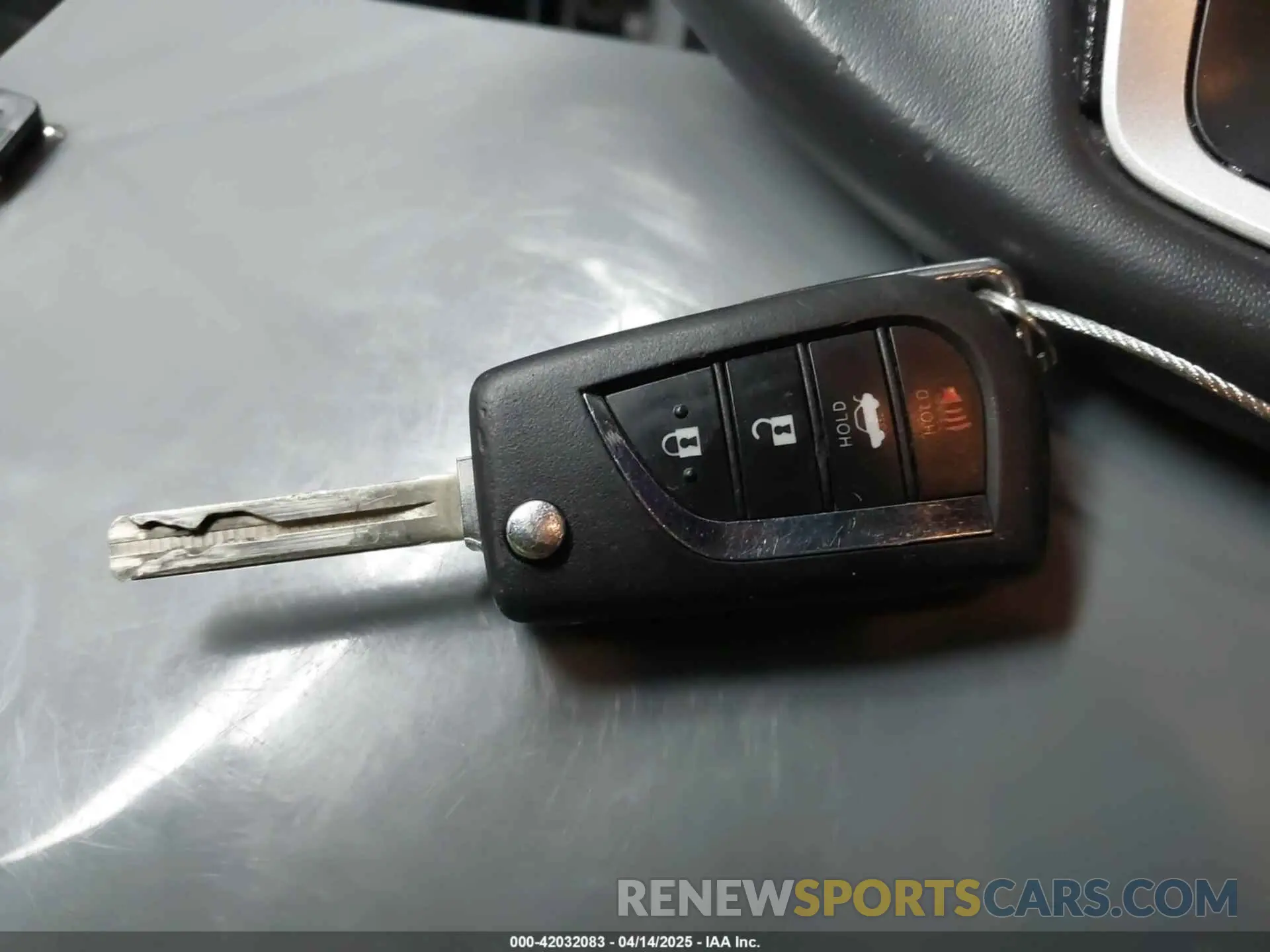 11 Photograph of a damaged car JTDS4RCE6LJ051543 TOYOTA COROLLA 2020