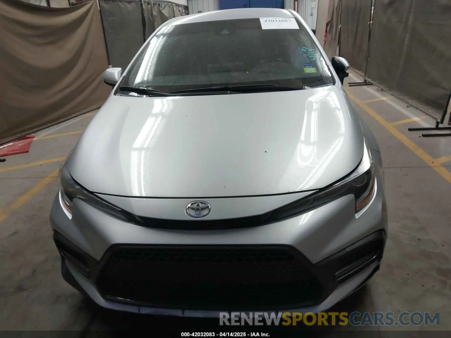 12 Photograph of a damaged car JTDS4RCE6LJ051543 TOYOTA COROLLA 2020
