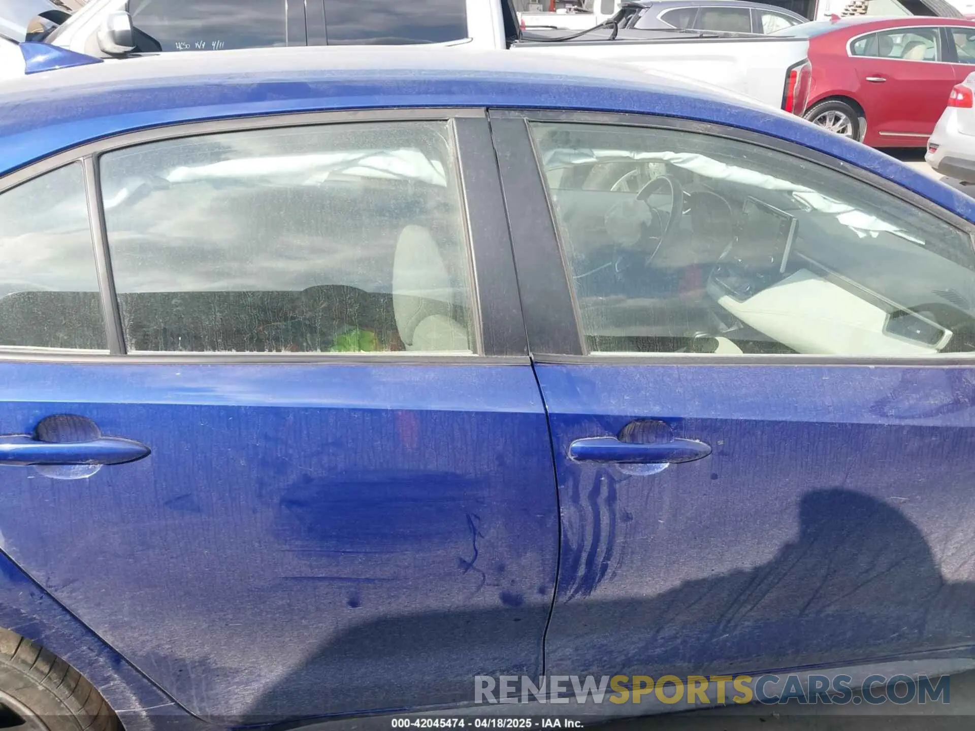 14 Photograph of a damaged car JTDS4RCE7LJ004134 TOYOTA COROLLA 2020