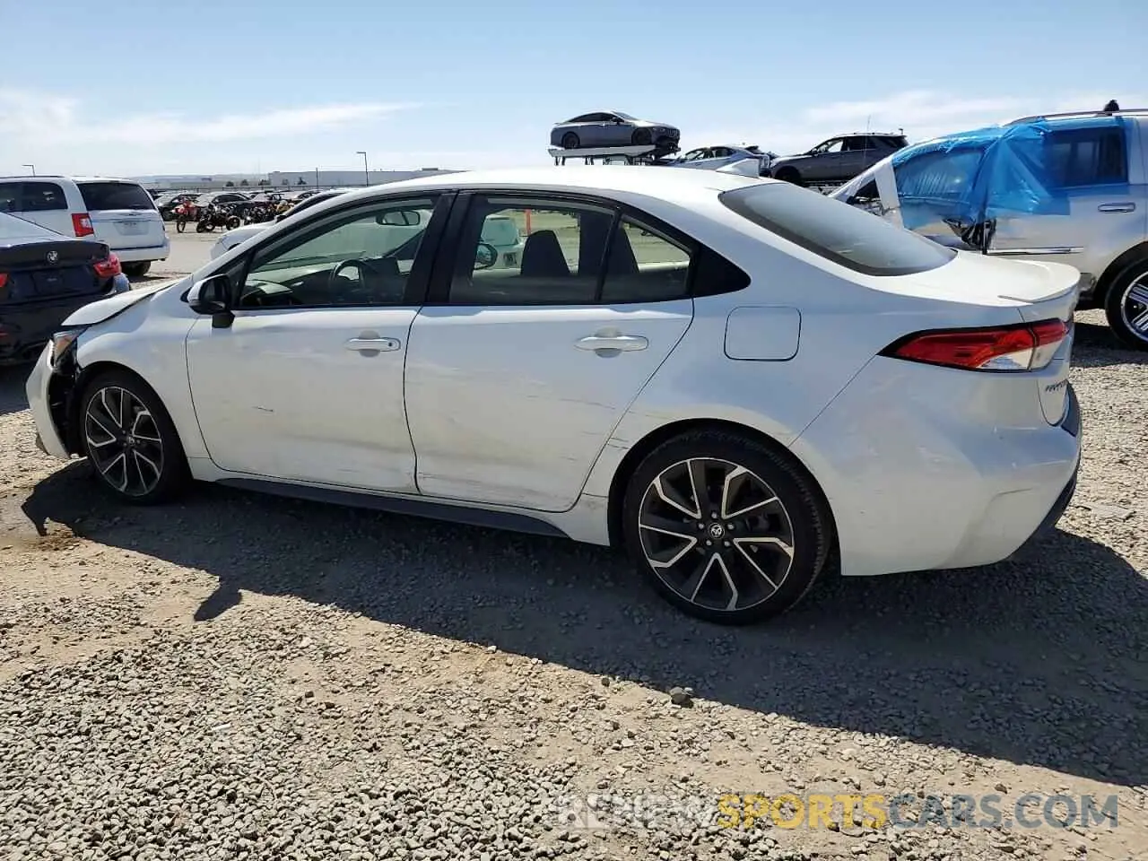 2 Photograph of a damaged car JTDS4RCE7LJ009219 TOYOTA COROLLA 2020