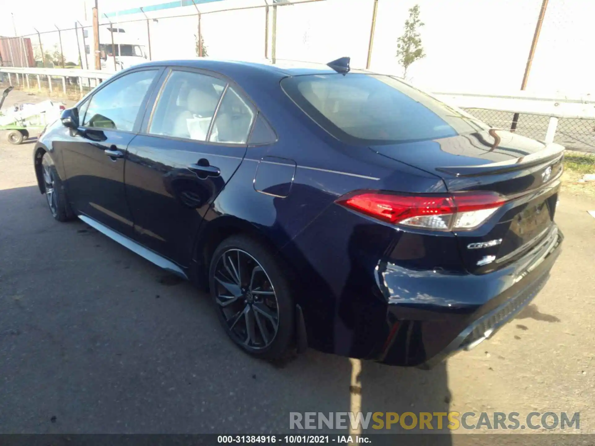 3 Photograph of a damaged car JTDS4RCE7LJ010113 TOYOTA COROLLA 2020