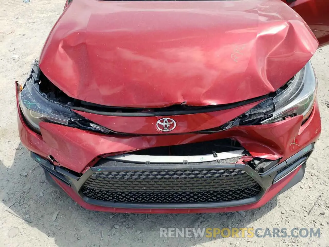 11 Photograph of a damaged car JTDS4RCE7LJ017689 TOYOTA COROLLA 2020