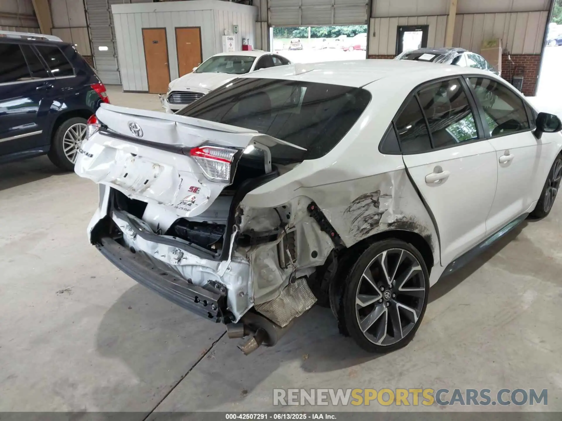6 Photograph of a damaged car JTDS4RCE7LJ020110 TOYOTA COROLLA 2020