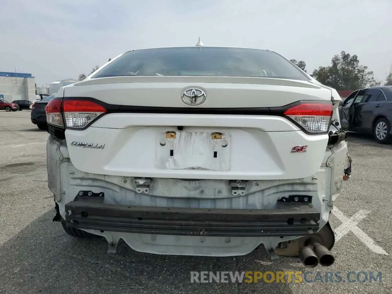 6 Photograph of a damaged car JTDS4RCE7LJ020947 TOYOTA COROLLA 2020