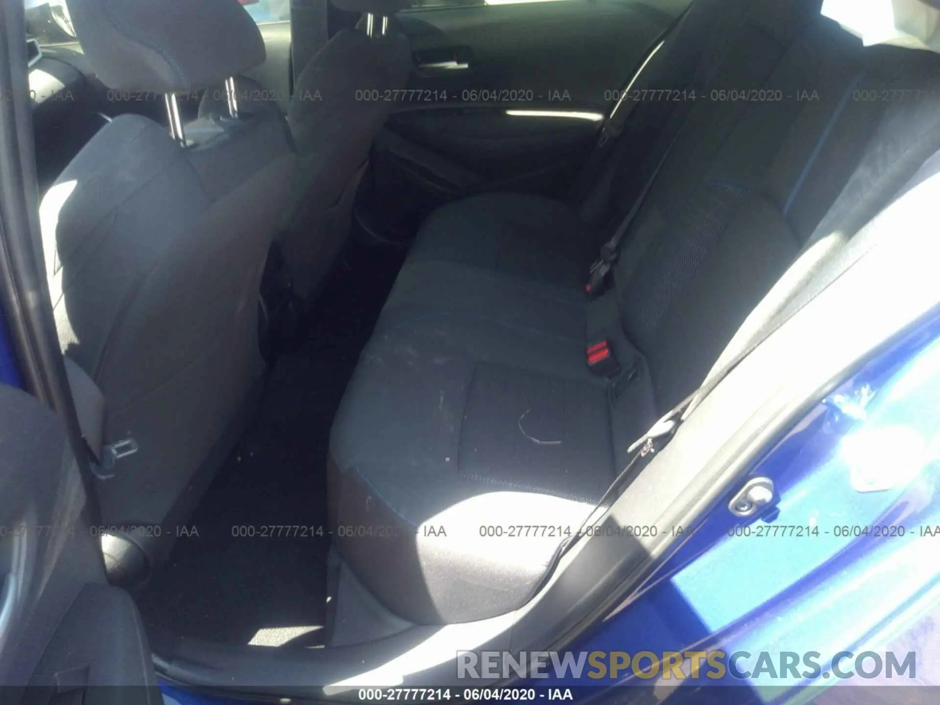 8 Photograph of a damaged car JTDS4RCE7LJ029292 TOYOTA COROLLA 2020