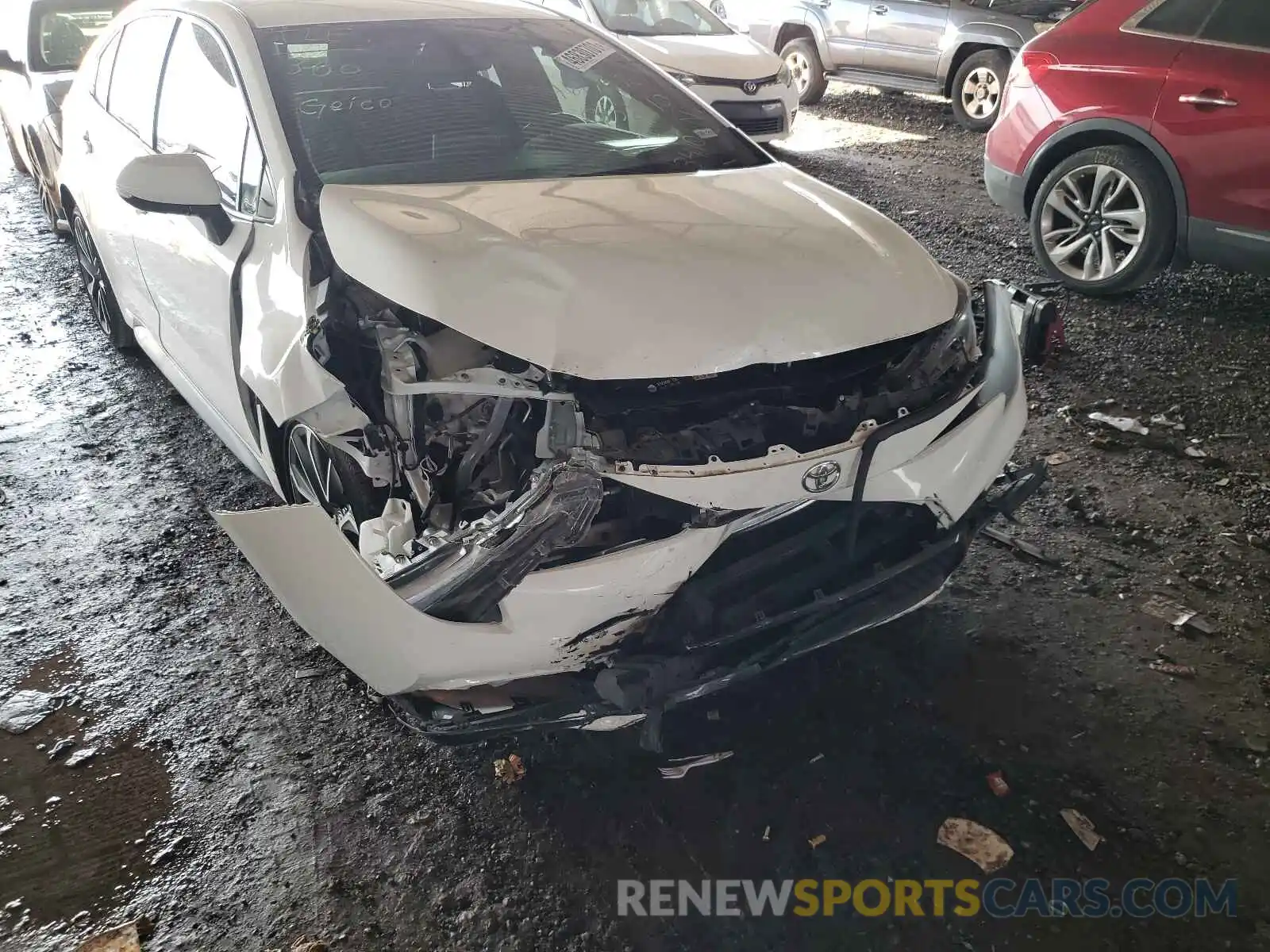 9 Photograph of a damaged car JTDS4RCE7LJ033410 TOYOTA COROLLA 2020