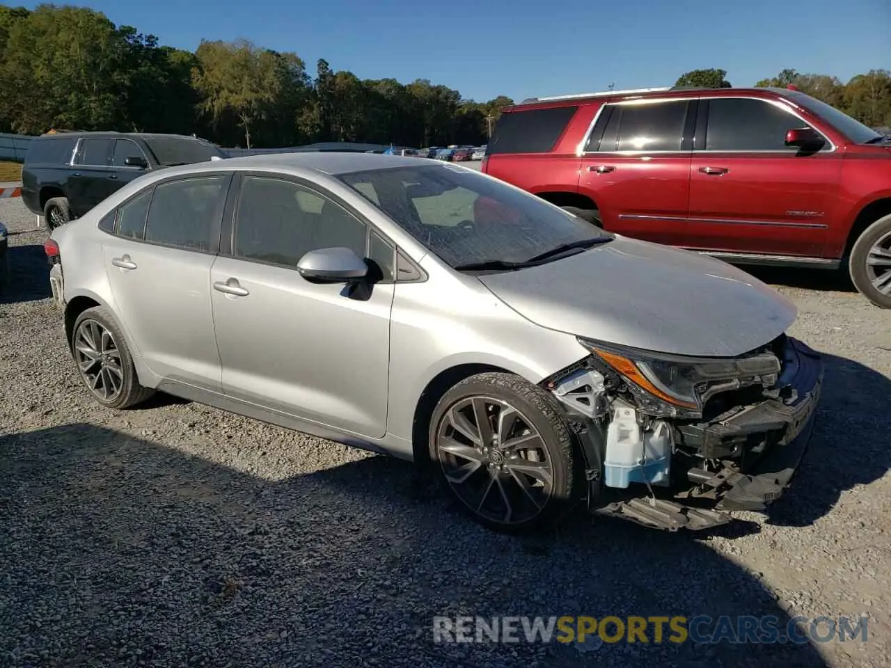 4 Photograph of a damaged car JTDS4RCE7LJ043290 TOYOTA COROLLA 2020