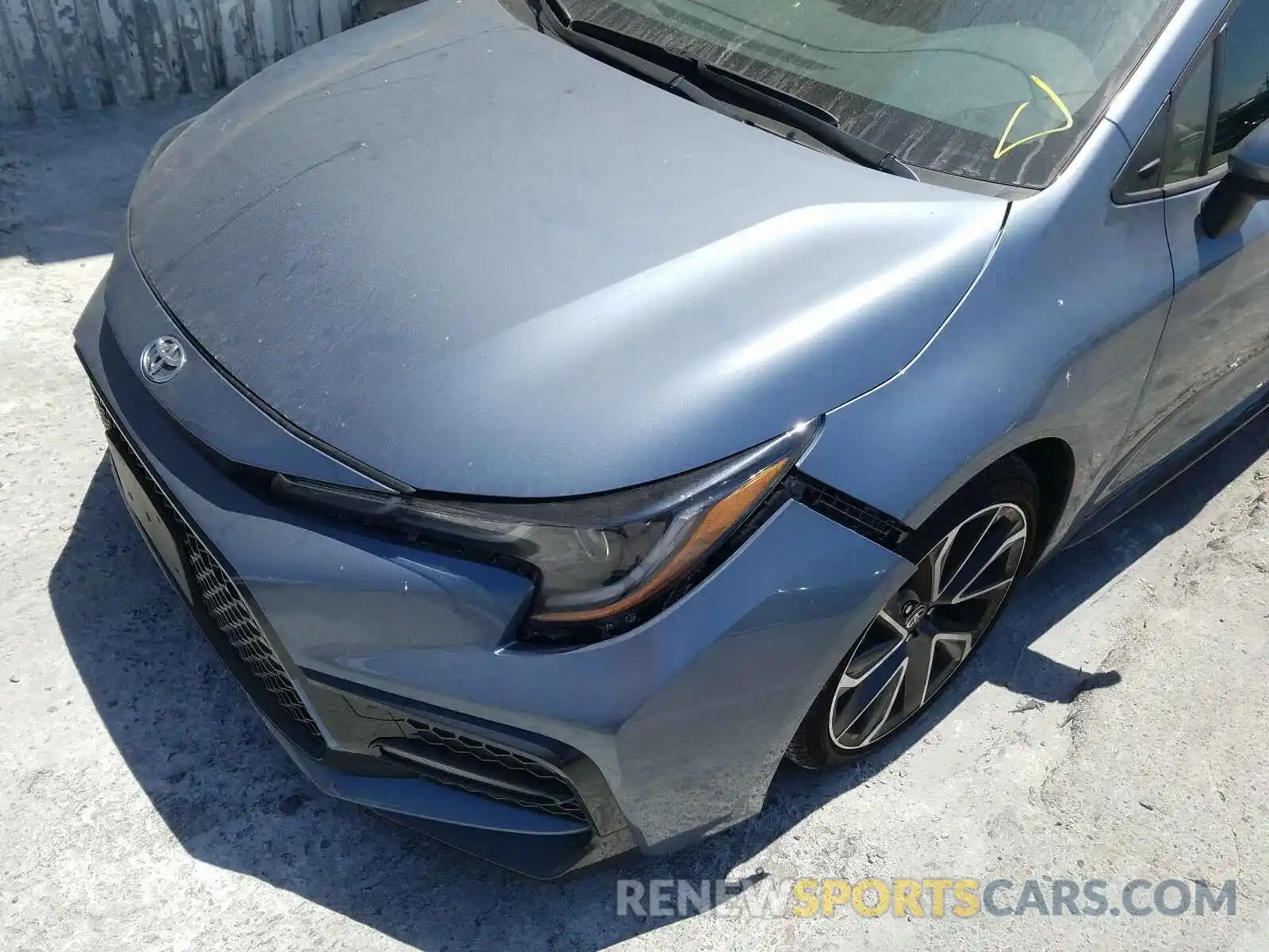 9 Photograph of a damaged car JTDS4RCE7LJ047680 TOYOTA COROLLA 2020