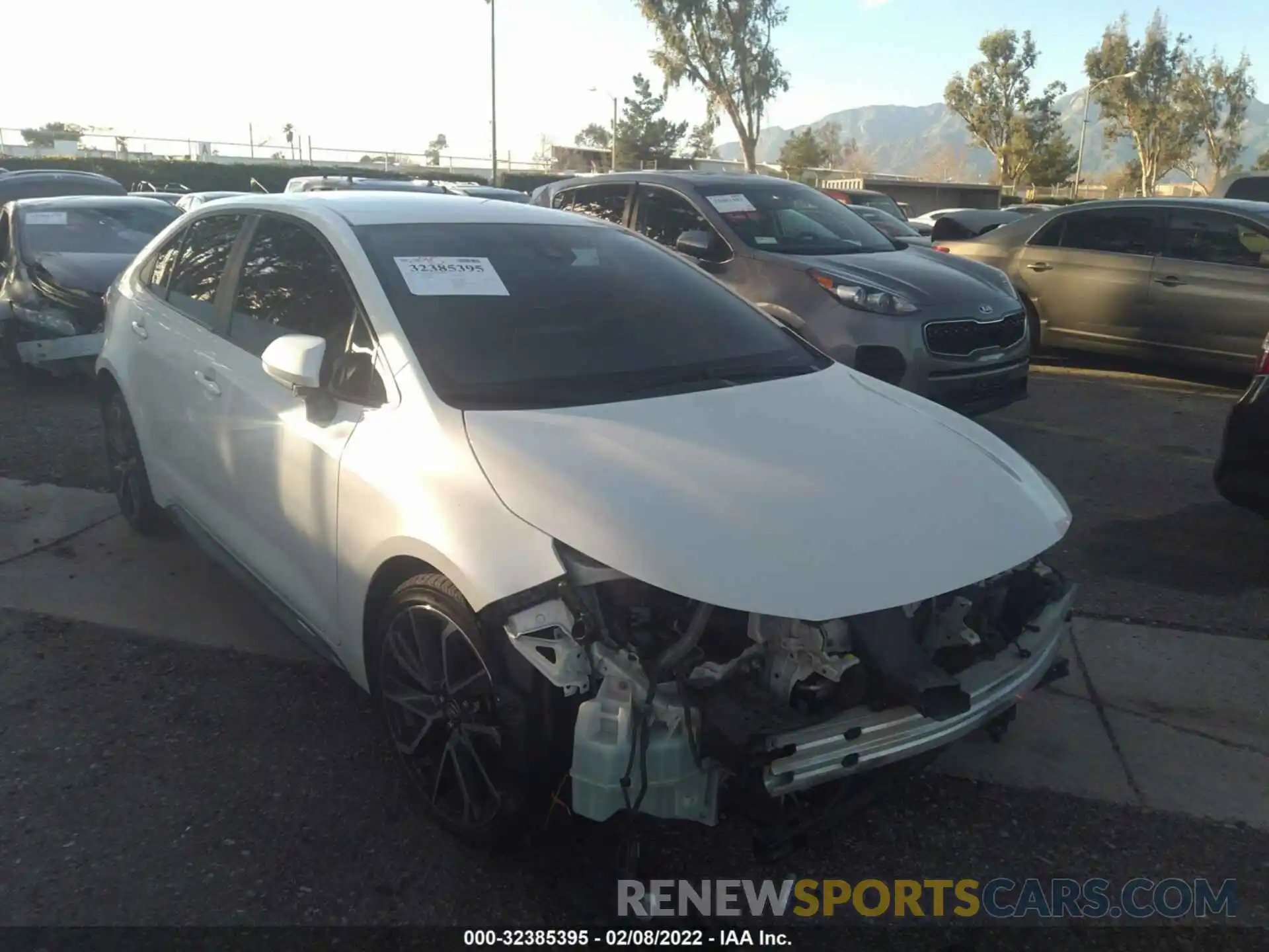 1 Photograph of a damaged car JTDS4RCE8LJ006846 TOYOTA COROLLA 2020