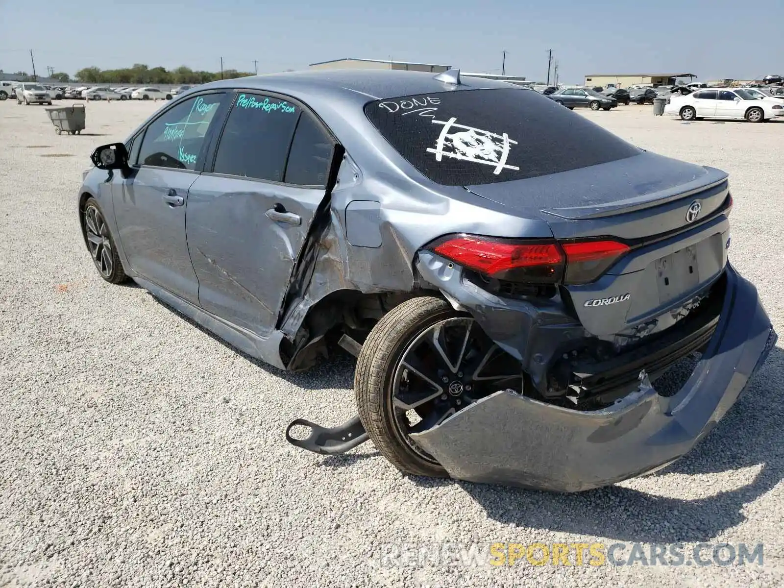 3 Photograph of a damaged car JTDS4RCE8LJ009651 TOYOTA COROLLA 2020