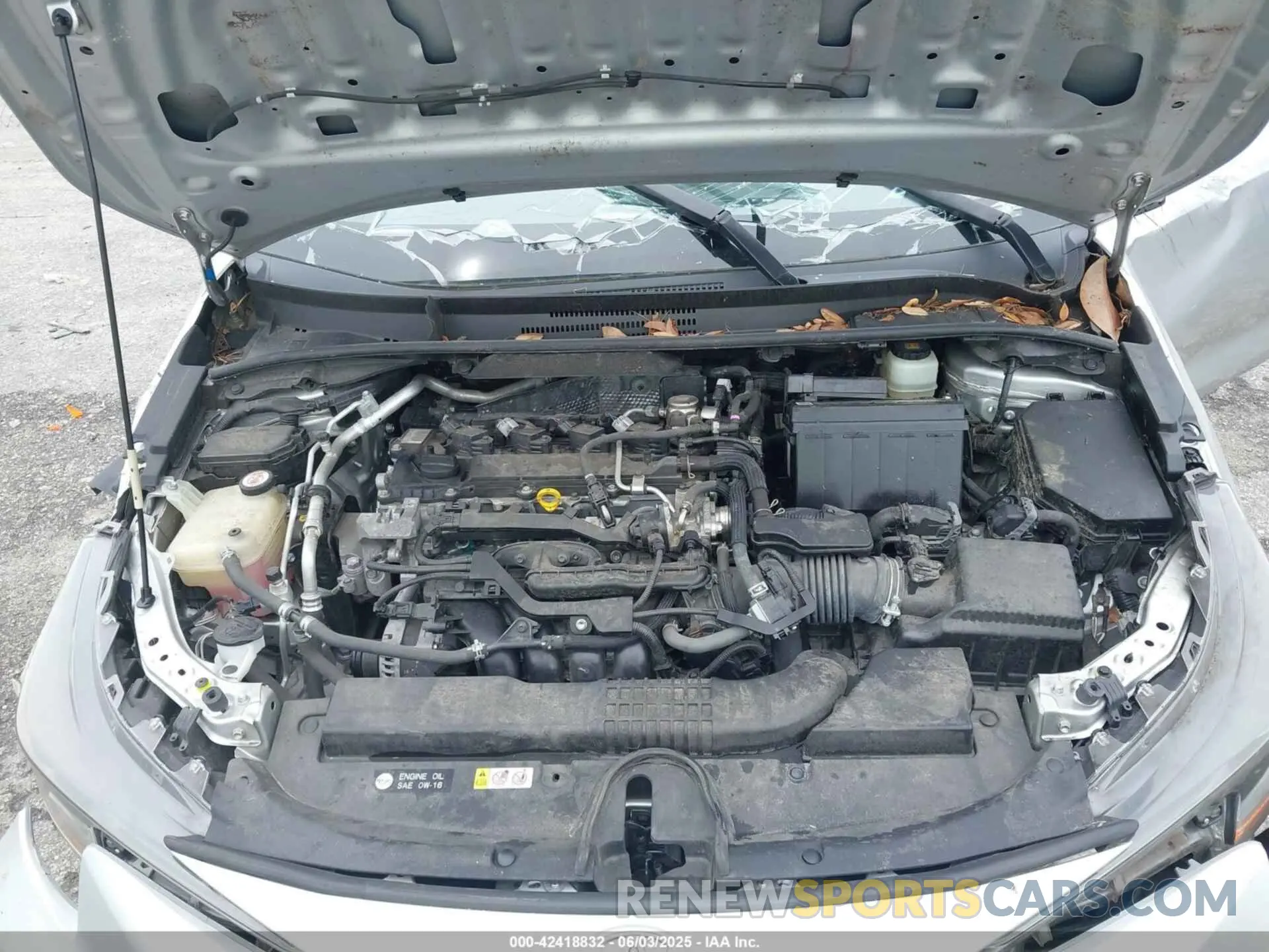 10 Photograph of a damaged car JTDS4RCE8LJ014493 TOYOTA COROLLA 2020