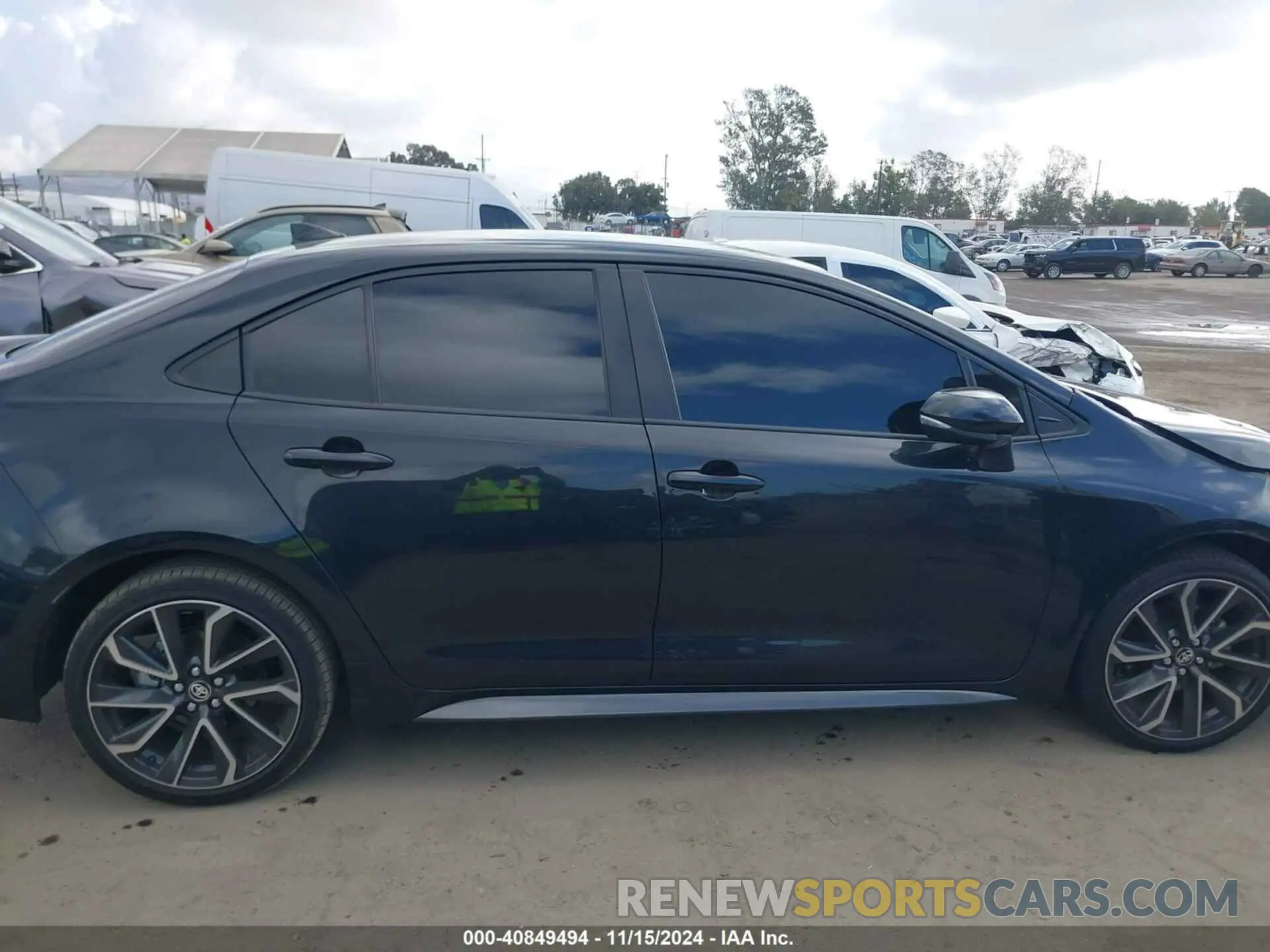 14 Photograph of a damaged car JTDS4RCE8LJ023405 TOYOTA COROLLA 2020