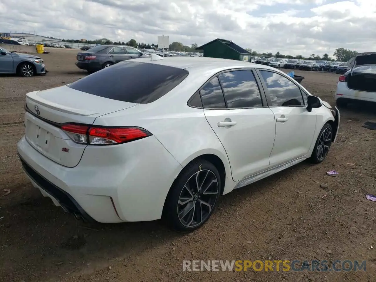 3 Photograph of a damaged car JTDS4RCE8LJ031150 TOYOTA COROLLA 2020