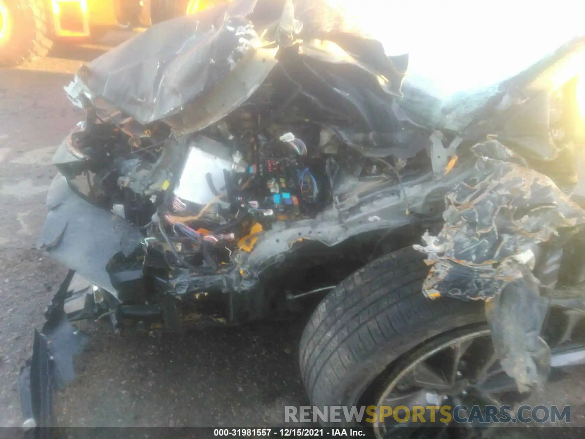 6 Photograph of a damaged car JTDS4RCE8LJ032590 TOYOTA COROLLA 2020