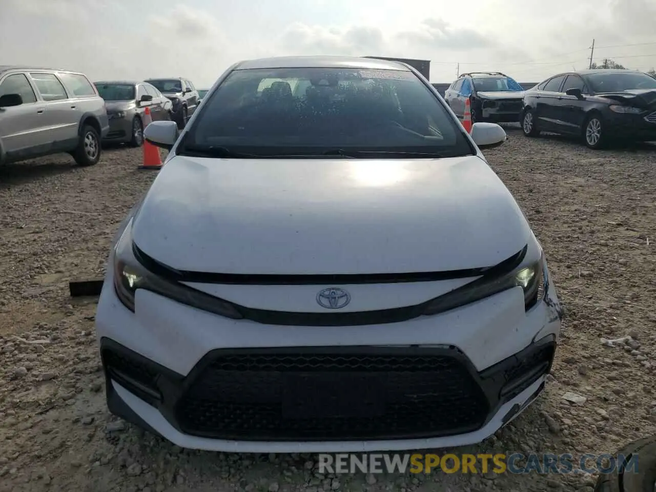 5 Photograph of a damaged car JTDS4RCE8LJ033688 TOYOTA COROLLA 2020