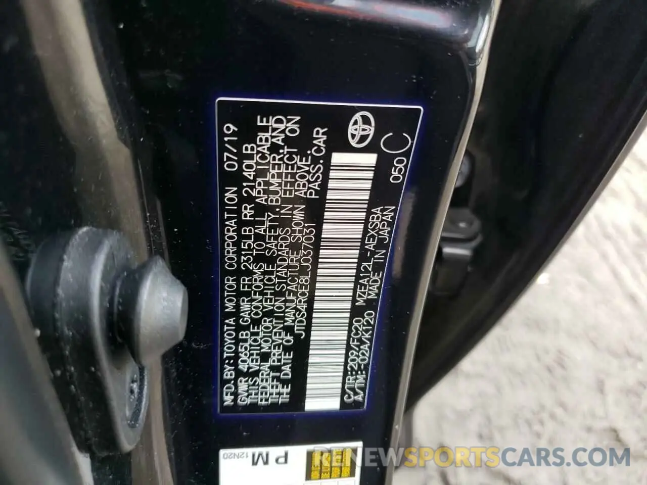 12 Photograph of a damaged car JTDS4RCE8LJ037031 TOYOTA COROLLA 2020