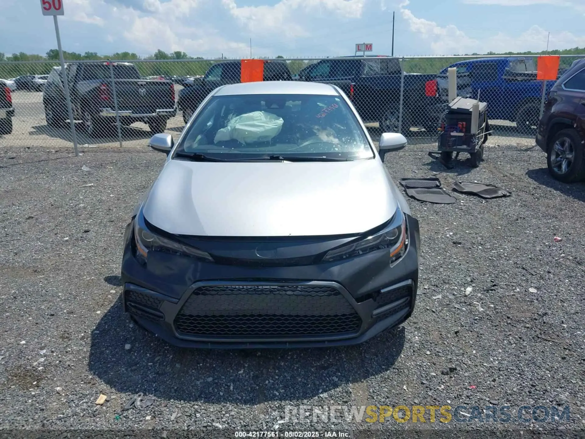 12 Photograph of a damaged car JTDS4RCE8LJ043752 TOYOTA COROLLA 2020
