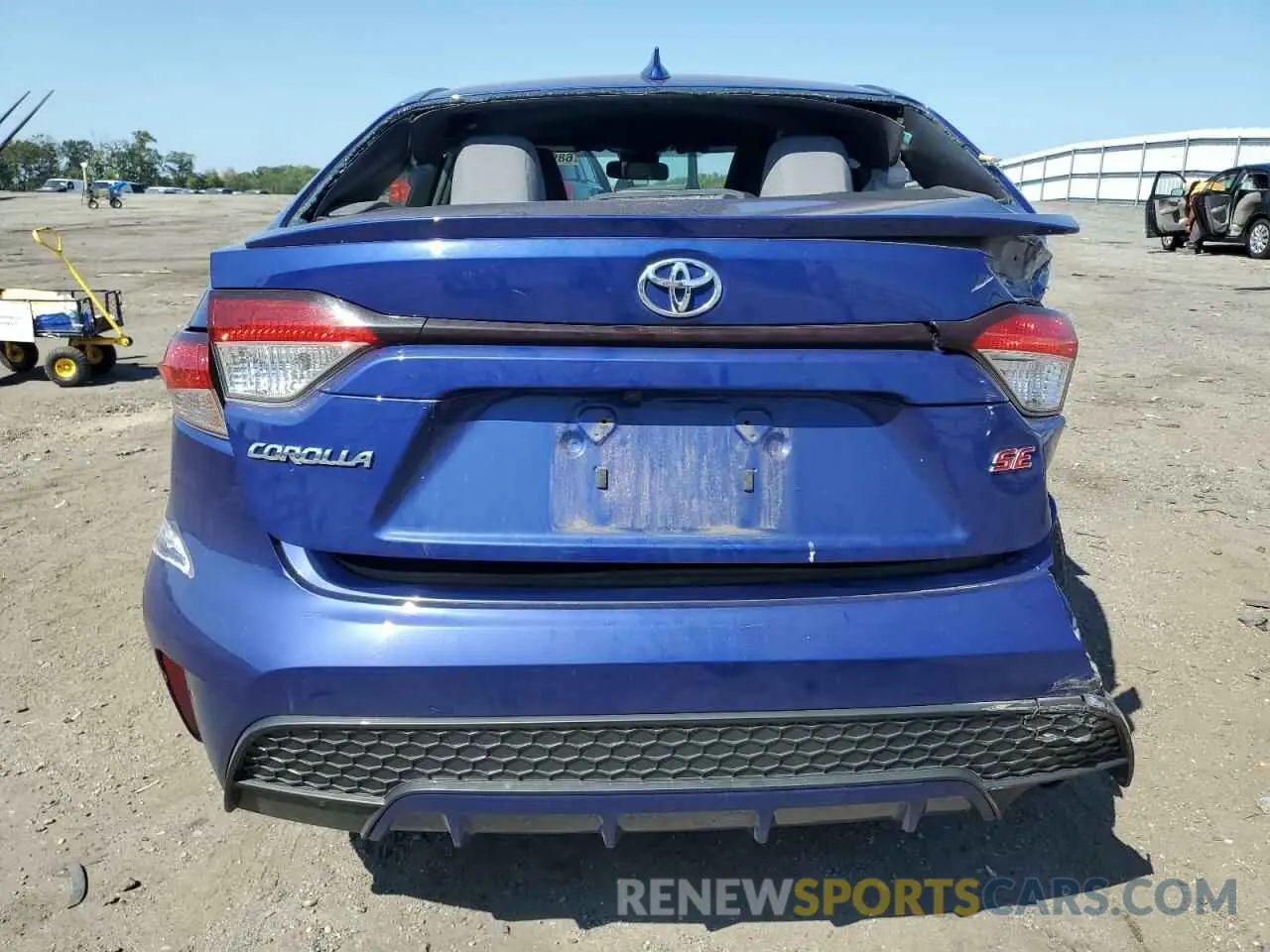 6 Photograph of a damaged car JTDS4RCE9LJ001168 TOYOTA COROLLA 2020