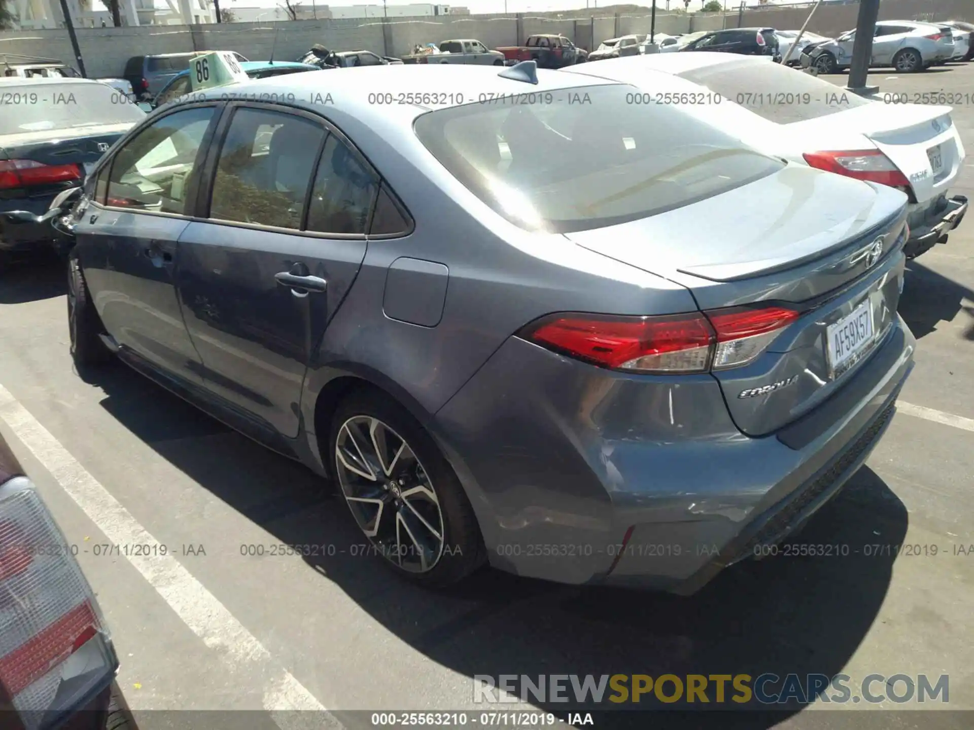 3 Photograph of a damaged car JTDS4RCE9LJ004135 TOYOTA COROLLA 2020