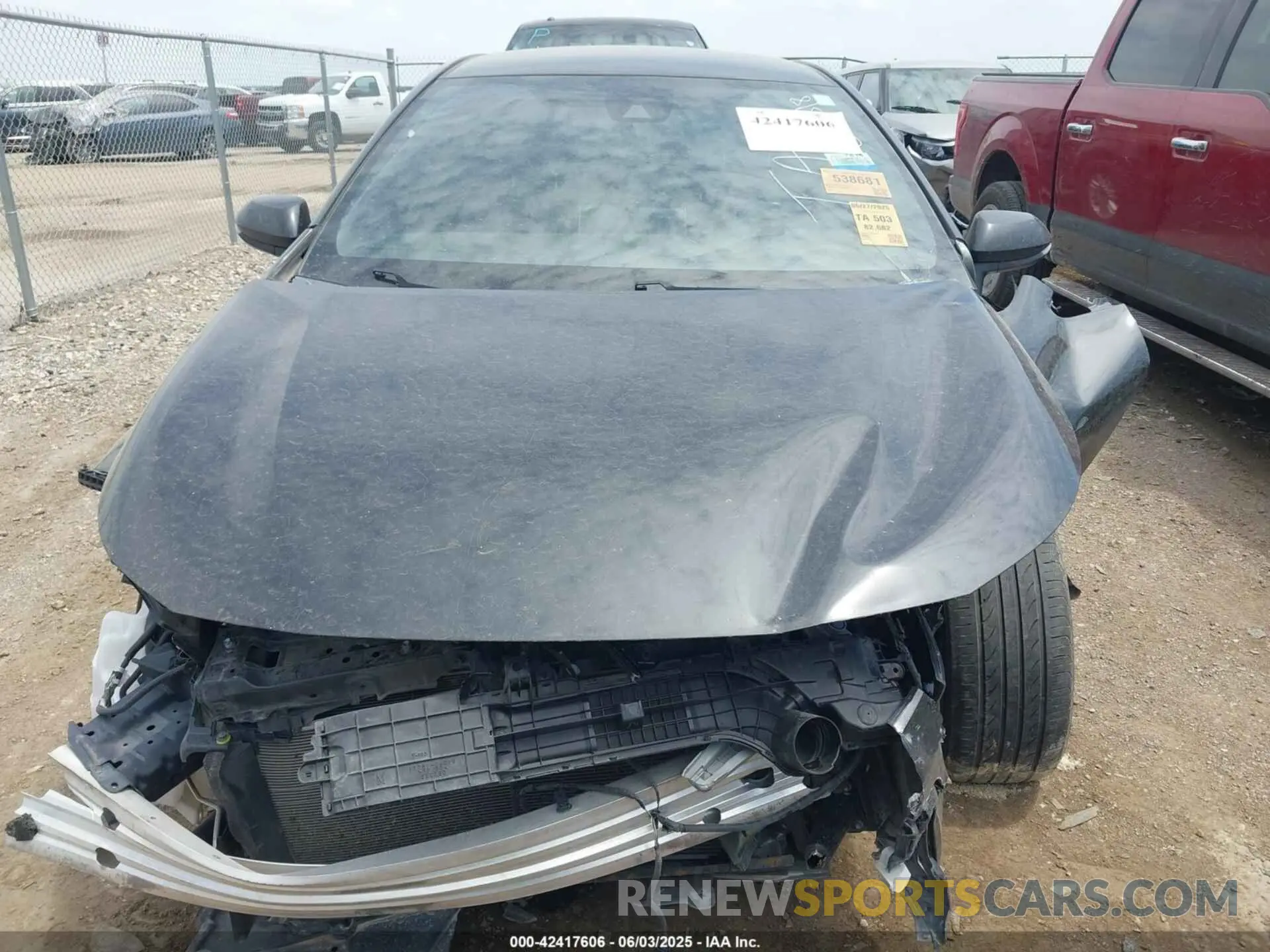 11 Photograph of a damaged car JTDS4RCE9LJ005639 TOYOTA COROLLA 2020