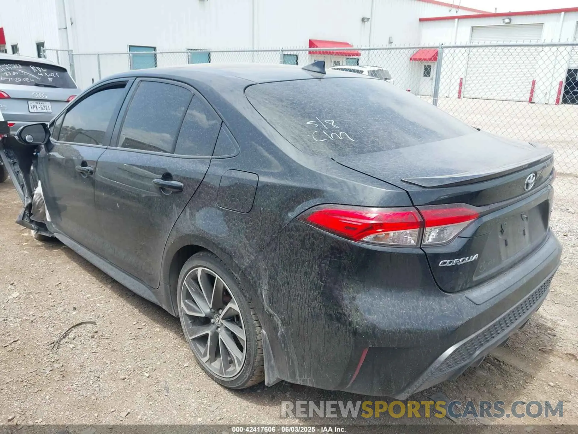 3 Photograph of a damaged car JTDS4RCE9LJ005639 TOYOTA COROLLA 2020