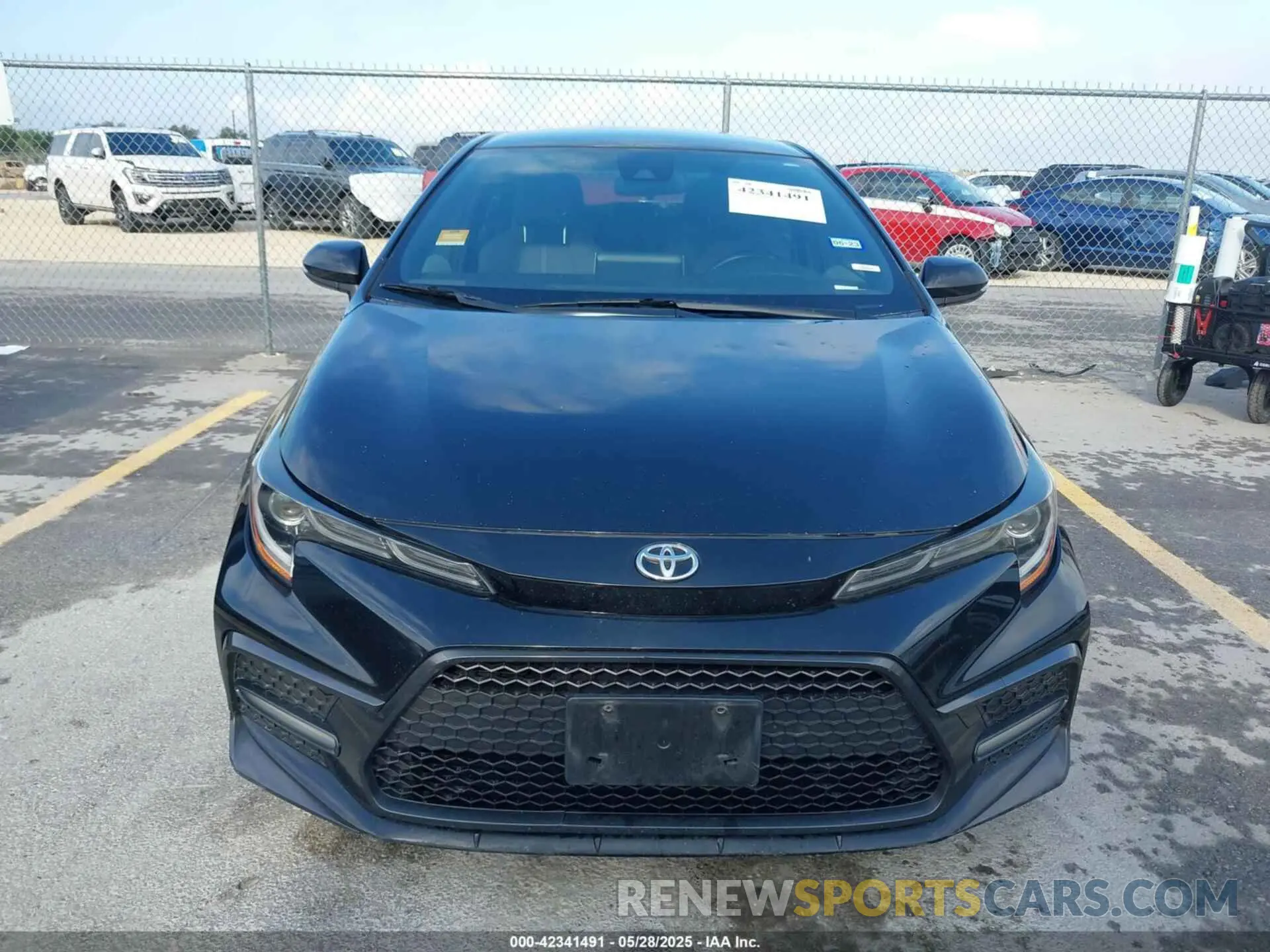 12 Photograph of a damaged car JTDS4RCE9LJ012753 TOYOTA COROLLA 2020