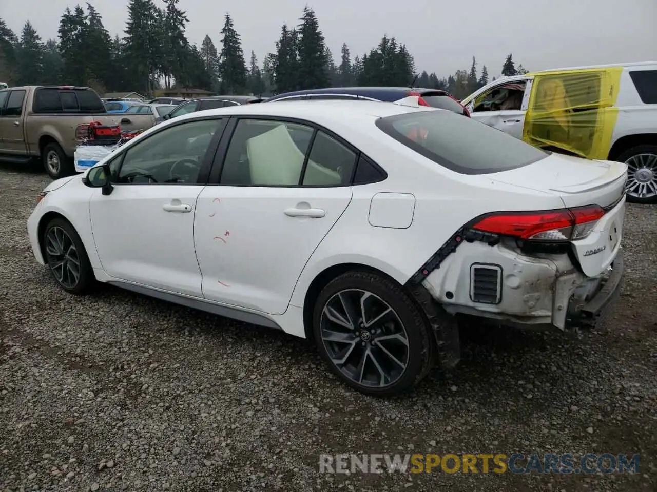 2 Photograph of a damaged car JTDS4RCE9LJ018228 TOYOTA COROLLA 2020