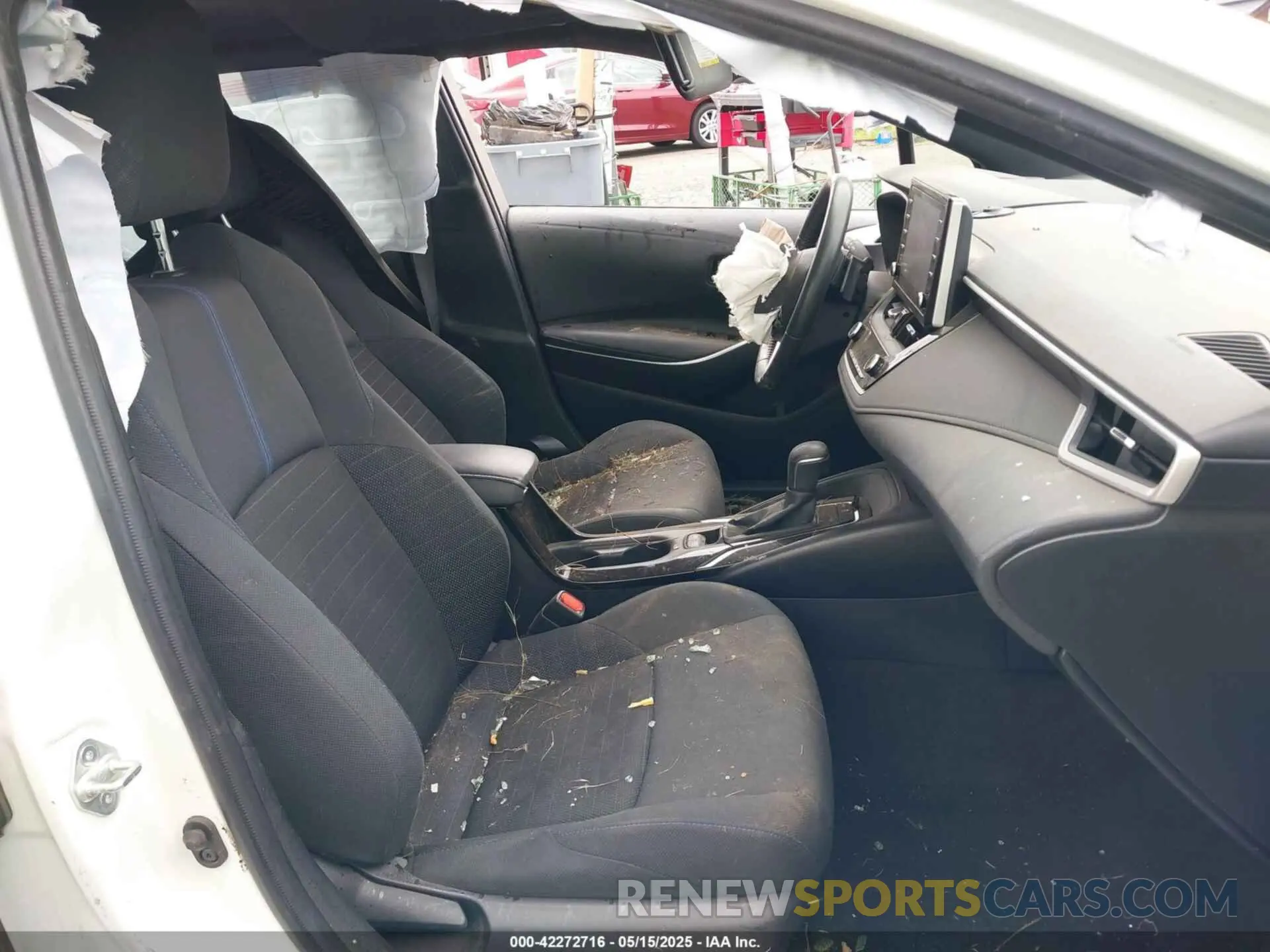 5 Photograph of a damaged car JTDS4RCE9LJ030427 TOYOTA COROLLA 2020