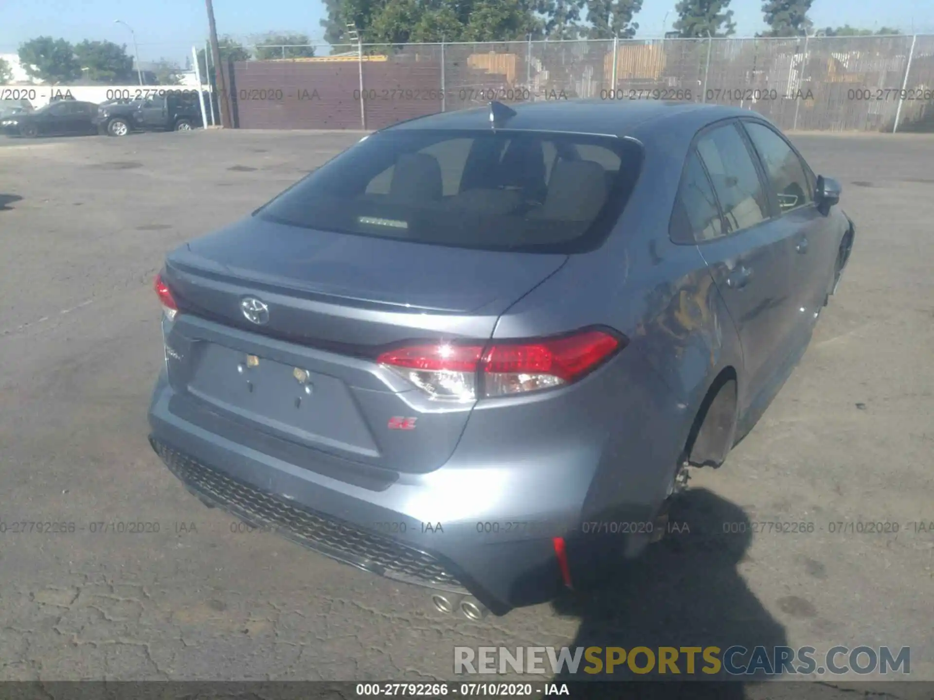 4 Photograph of a damaged car JTDS4RCE9LJ031156 TOYOTA COROLLA 2020