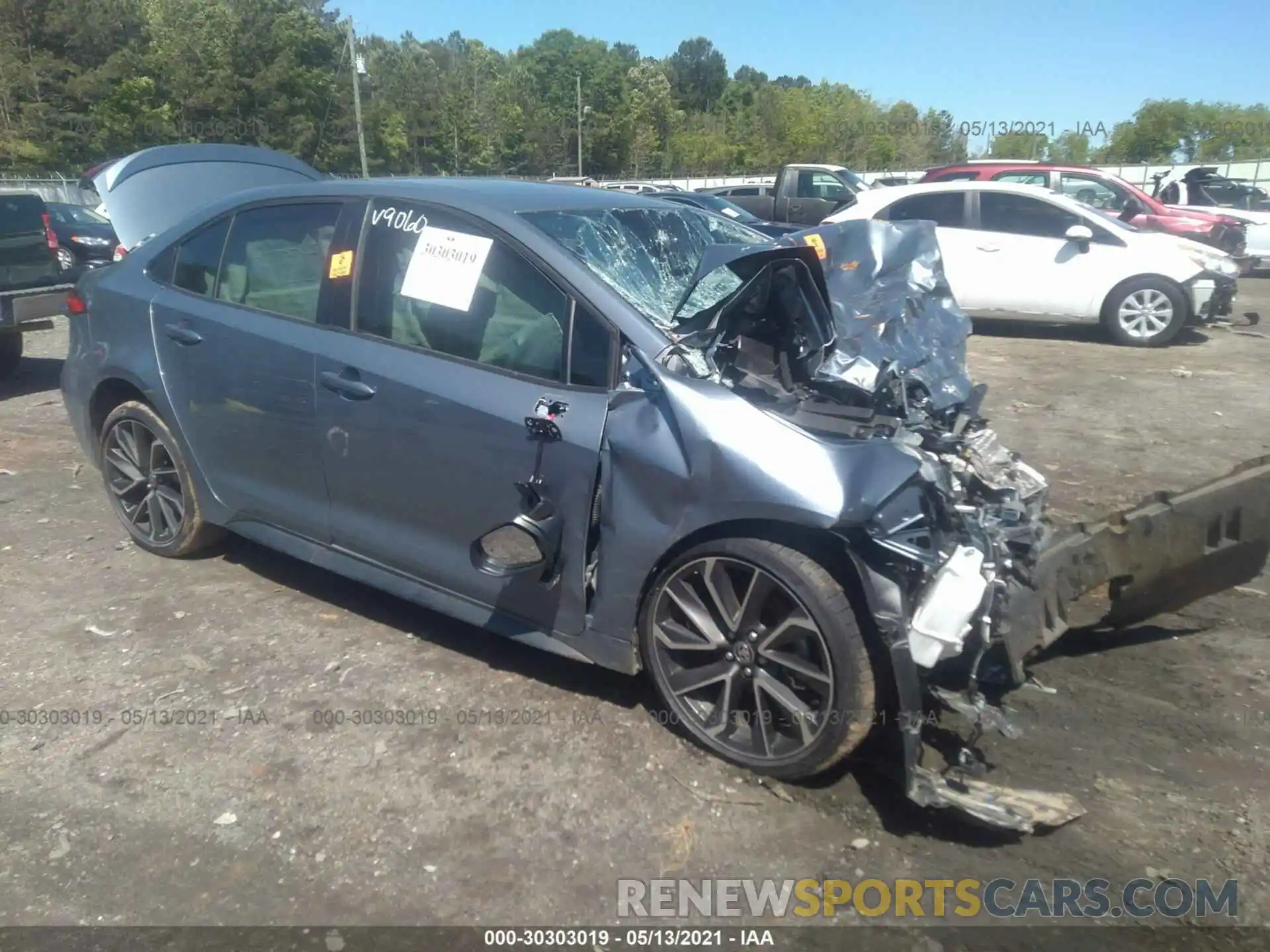 1 Photograph of a damaged car JTDS4RCE9LJ049060 TOYOTA COROLLA 2020