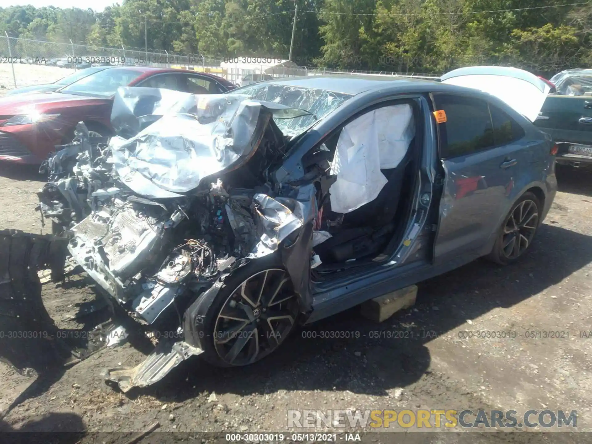 2 Photograph of a damaged car JTDS4RCE9LJ049060 TOYOTA COROLLA 2020