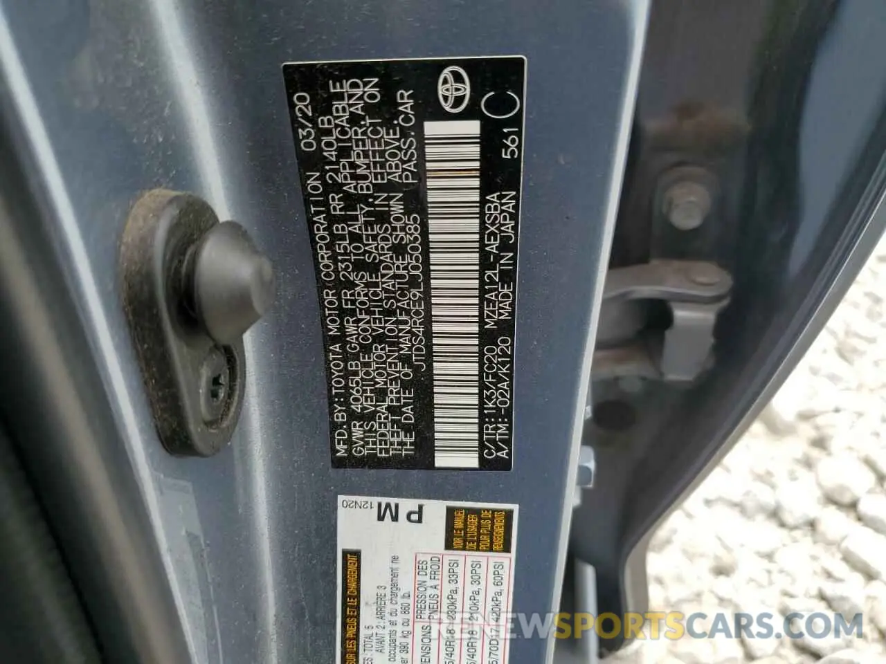 12 Photograph of a damaged car JTDS4RCE9LJ050385 TOYOTA COROLLA 2020