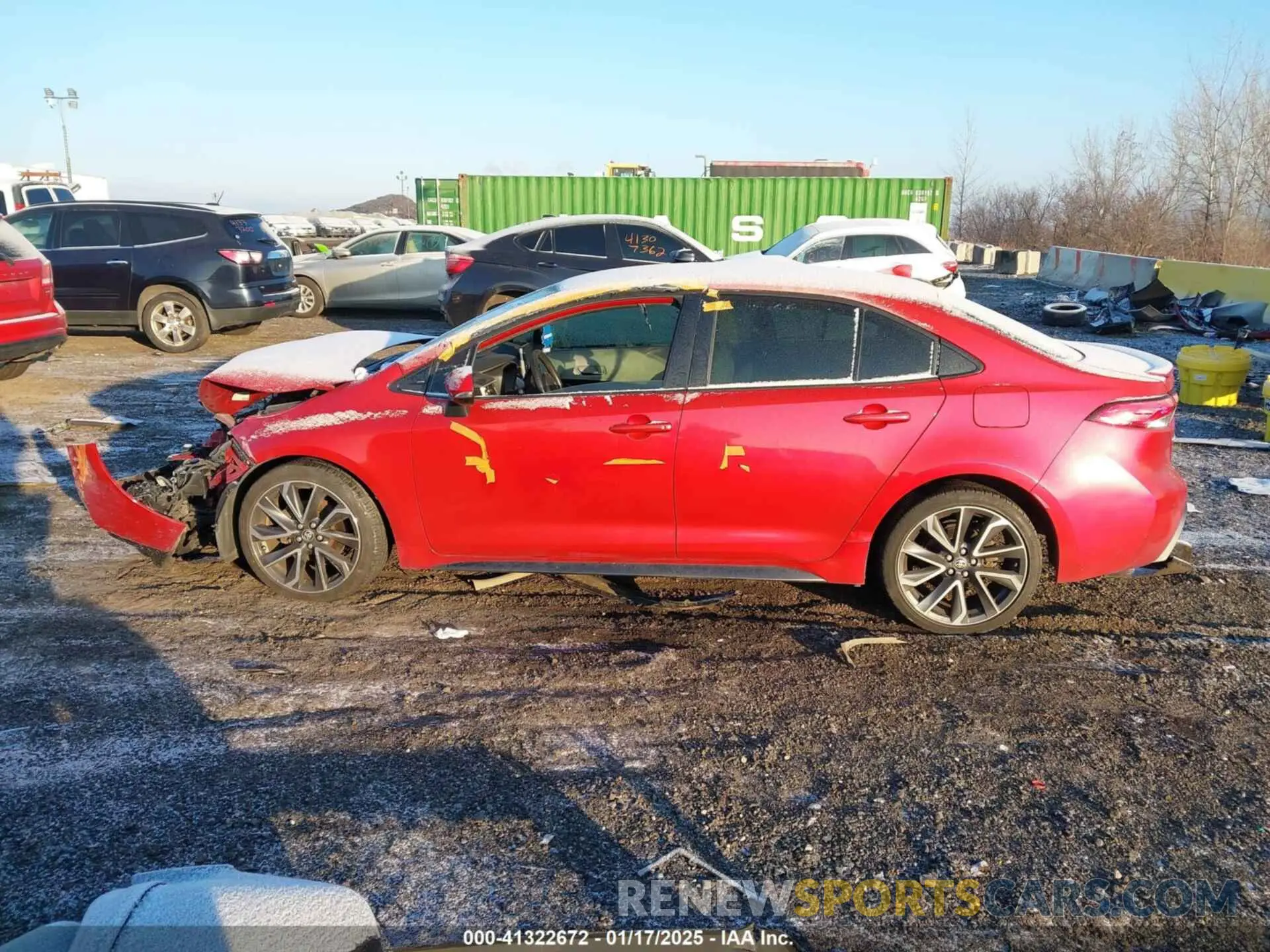 14 Photograph of a damaged car JTDS4RCEXLJ014799 TOYOTA COROLLA 2020