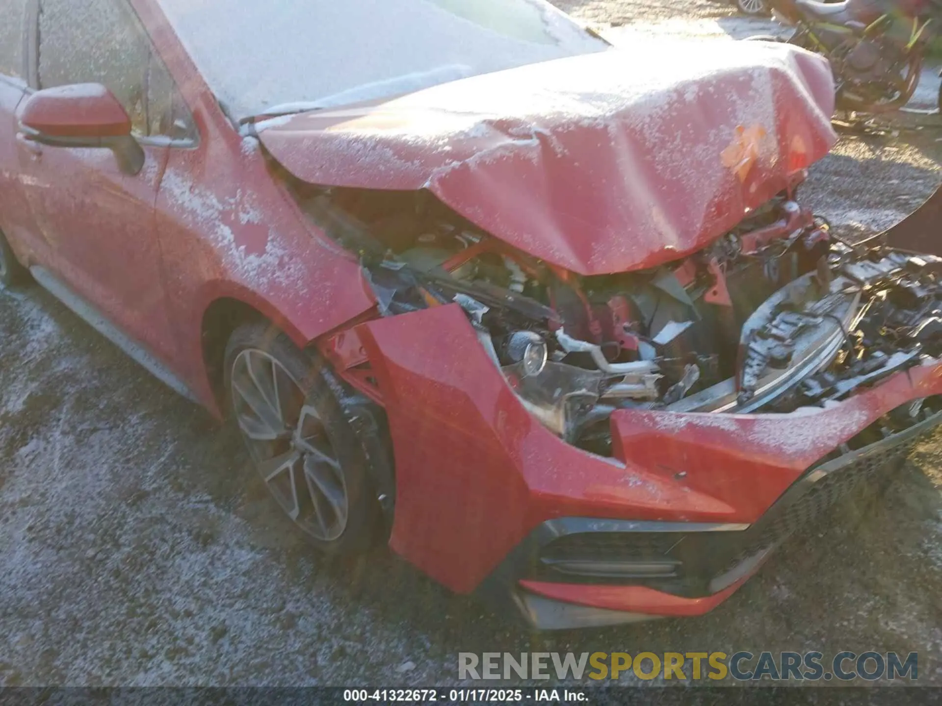 17 Photograph of a damaged car JTDS4RCEXLJ014799 TOYOTA COROLLA 2020