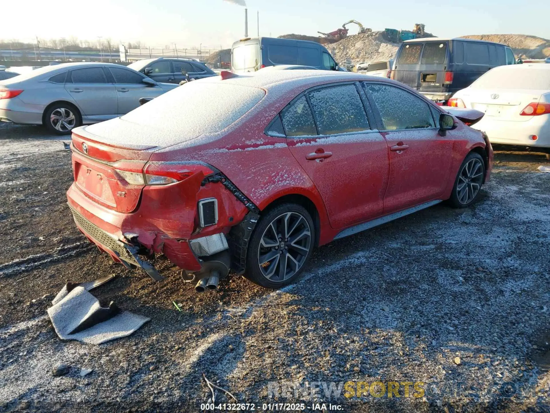 4 Photograph of a damaged car JTDS4RCEXLJ014799 TOYOTA COROLLA 2020