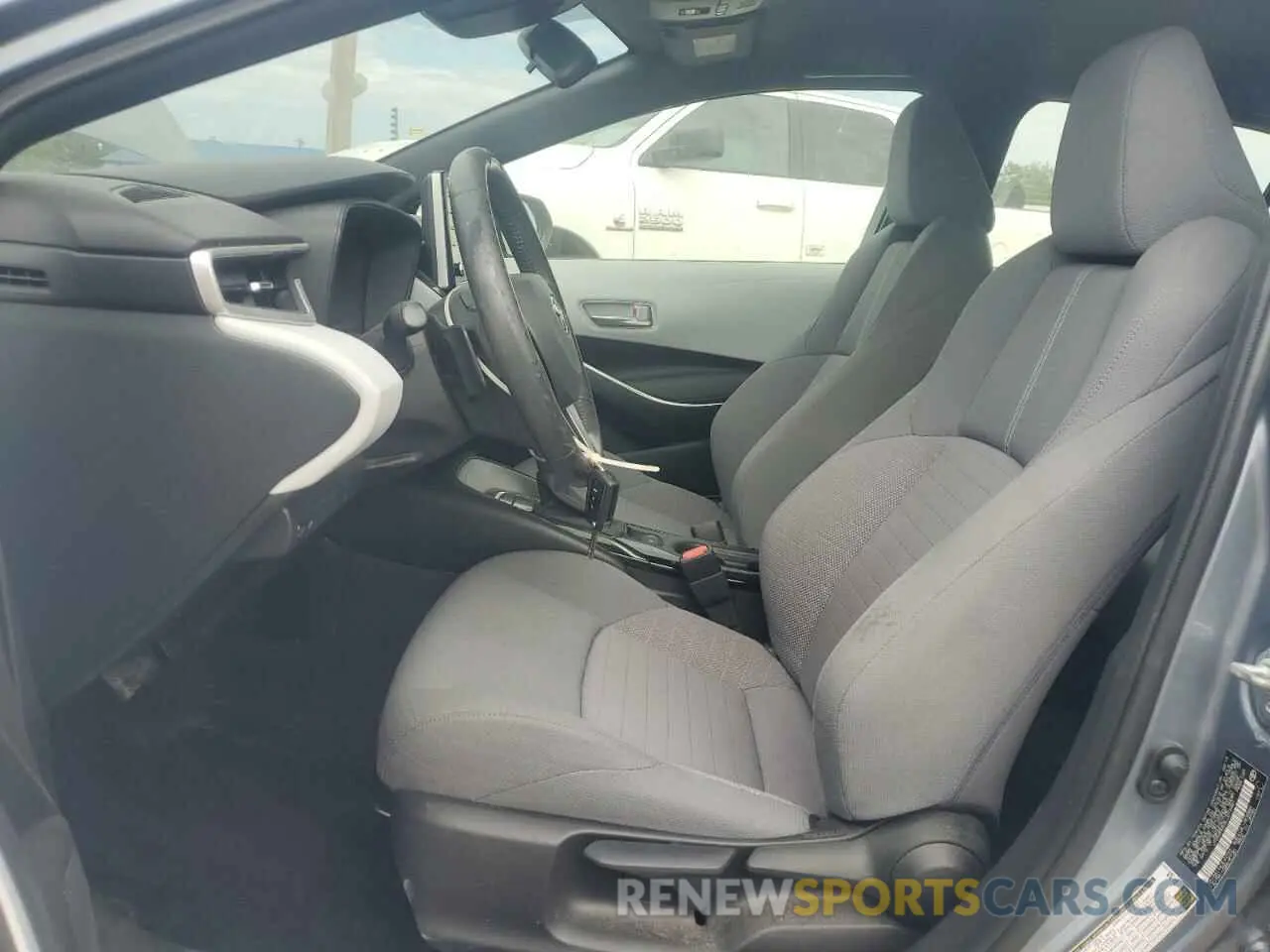 7 Photograph of a damaged car JTDS4RCEXLJ018481 TOYOTA COROLLA 2020