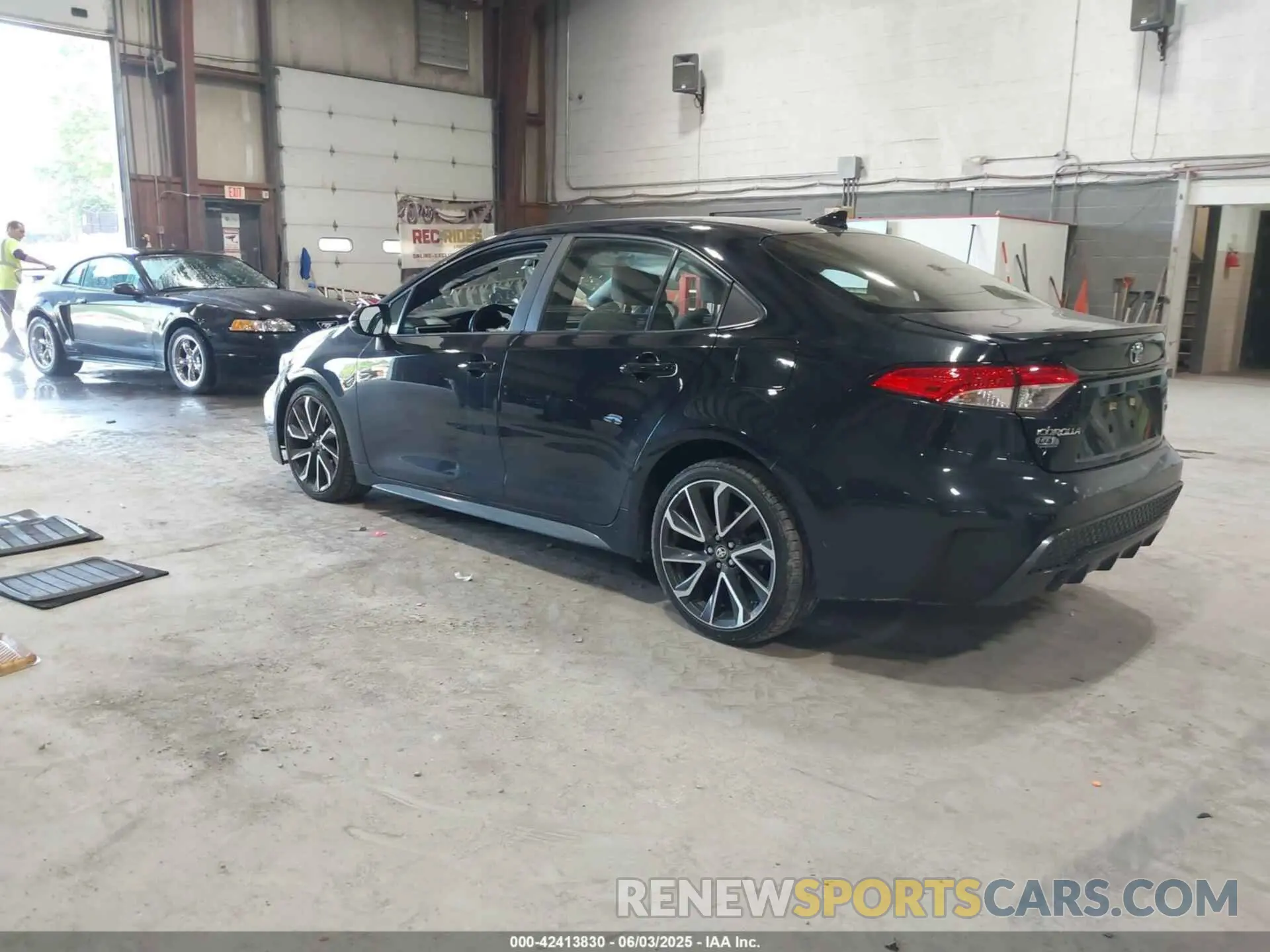 3 Photograph of a damaged car JTDS4RCEXLJ023146 TOYOTA COROLLA 2020