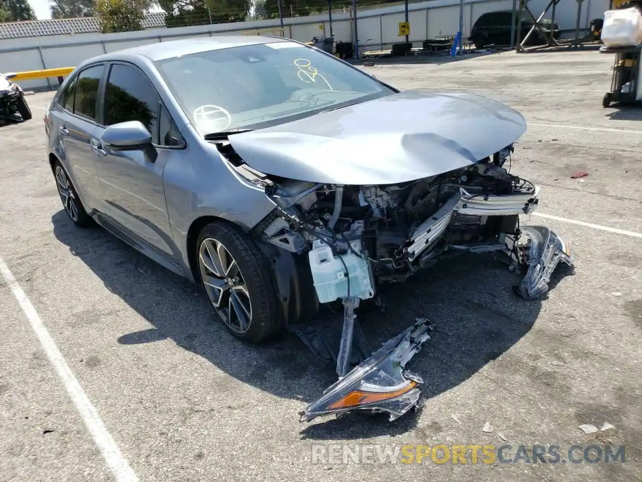 1 Photograph of a damaged car JTDS4RCEXLJ042540 TOYOTA COROLLA 2020