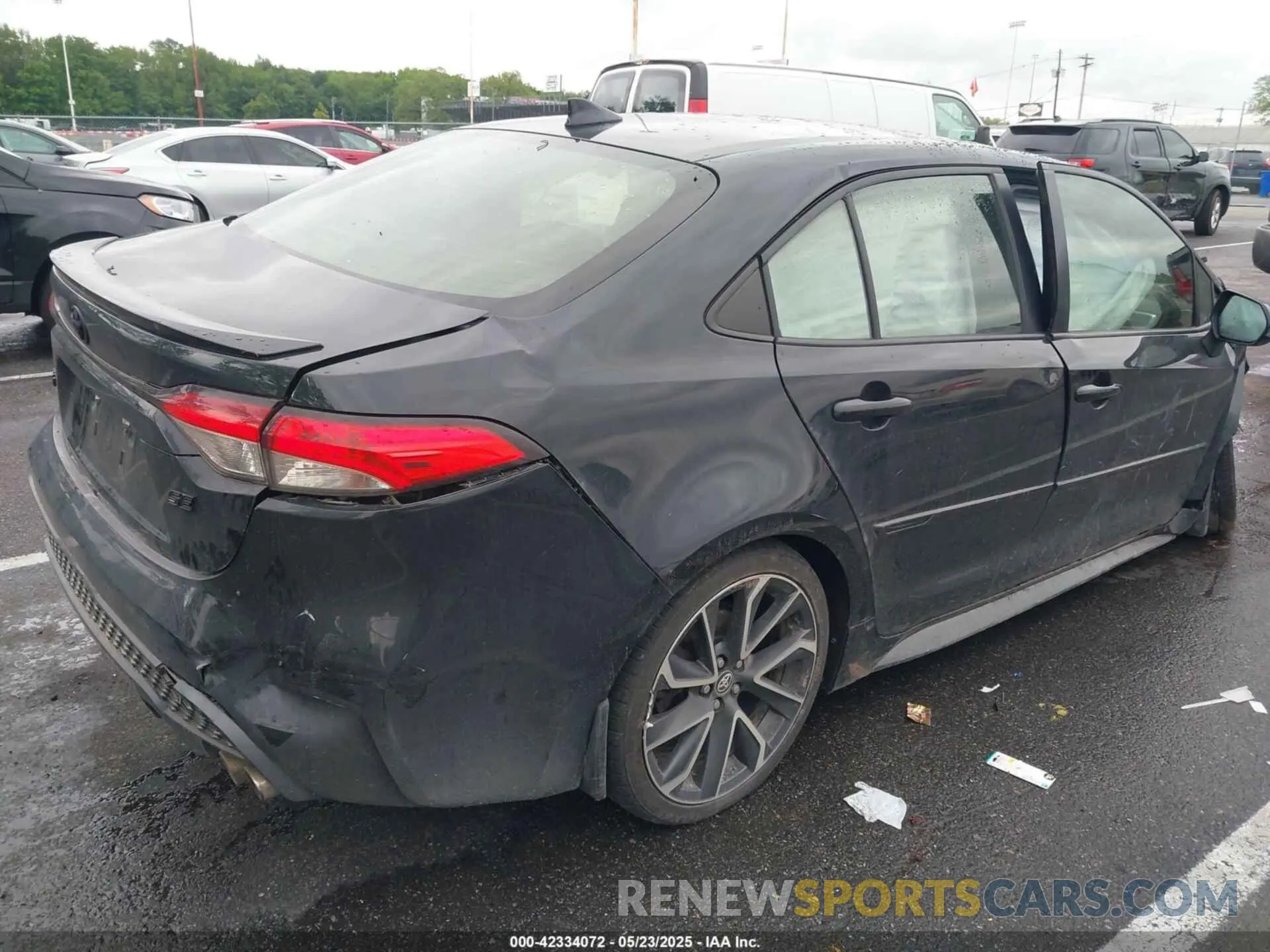 4 Photograph of a damaged car JTDS4RCEXLJ043476 TOYOTA COROLLA 2020