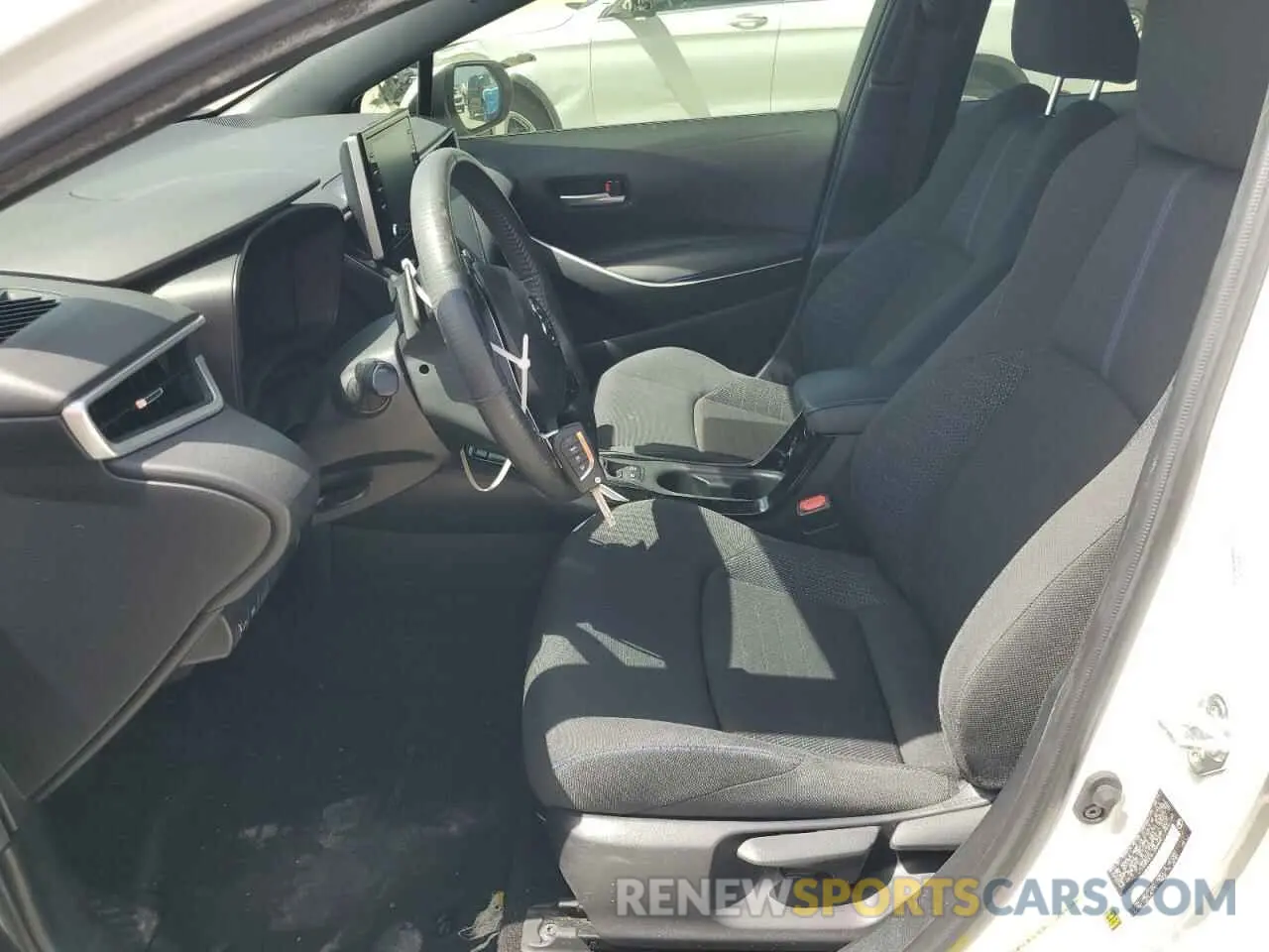 7 Photograph of a damaged car JTDS4RCEXLJ044448 TOYOTA COROLLA 2020