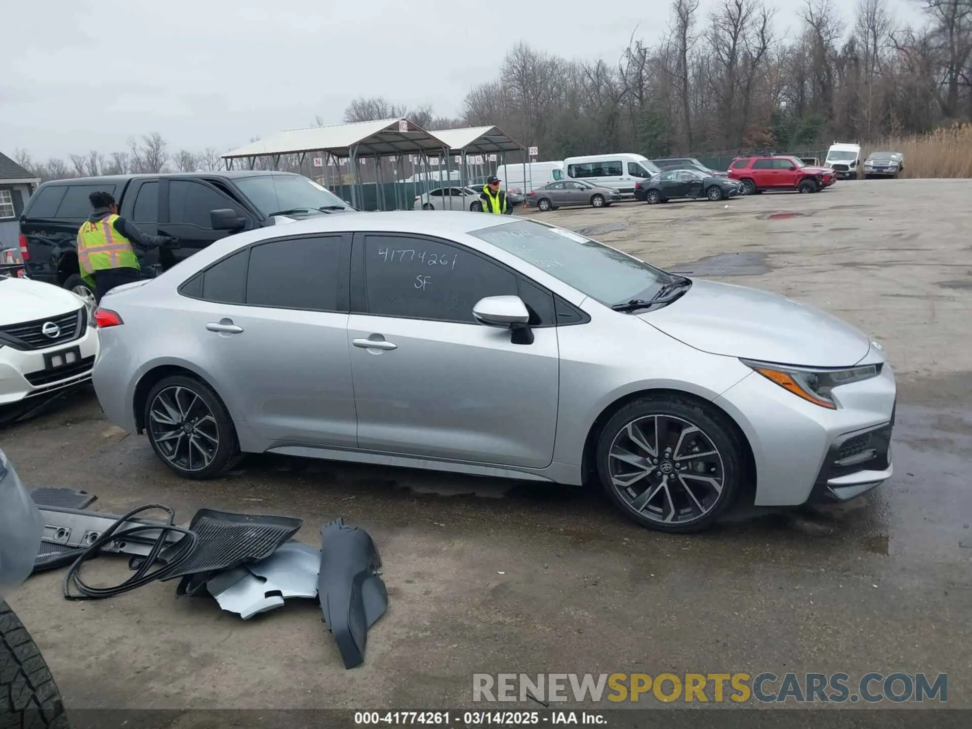 14 Photograph of a damaged car JTDS4RCEXLJ051934 TOYOTA COROLLA 2020