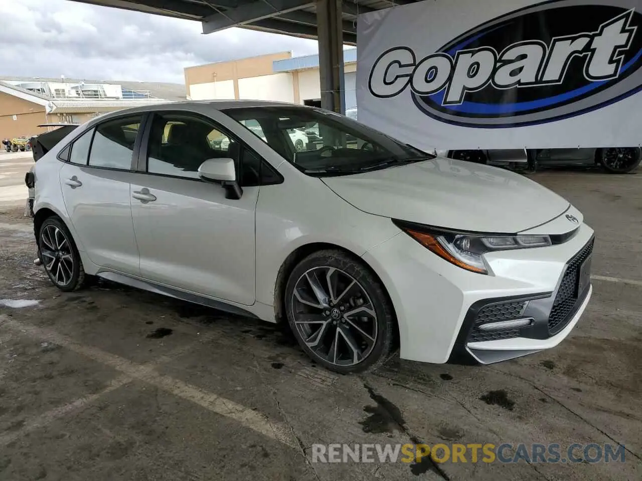 4 Photograph of a damaged car JTDT4RCE0LJ002682 TOYOTA COROLLA 2020
