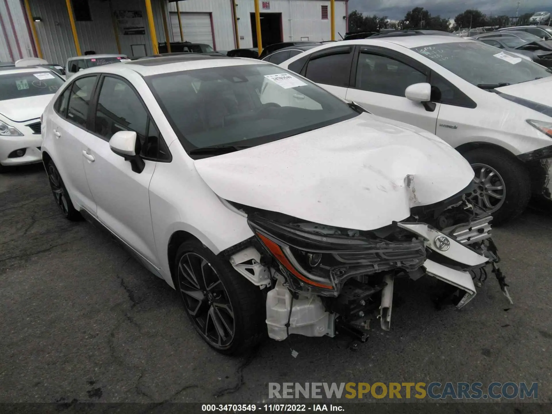 1 Photograph of a damaged car JTDT4RCE1LJ008894 TOYOTA COROLLA 2020